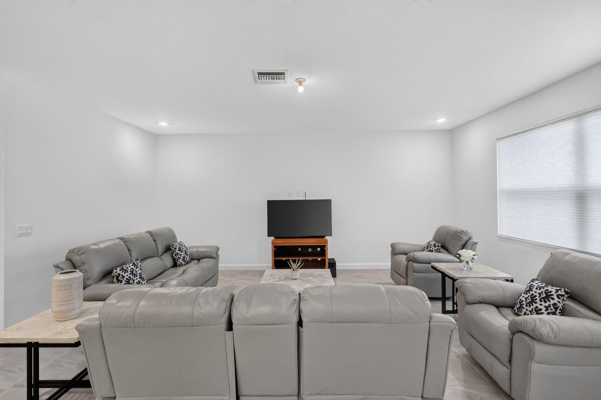 3129 Streng, Royal Palm Beach FL 33411