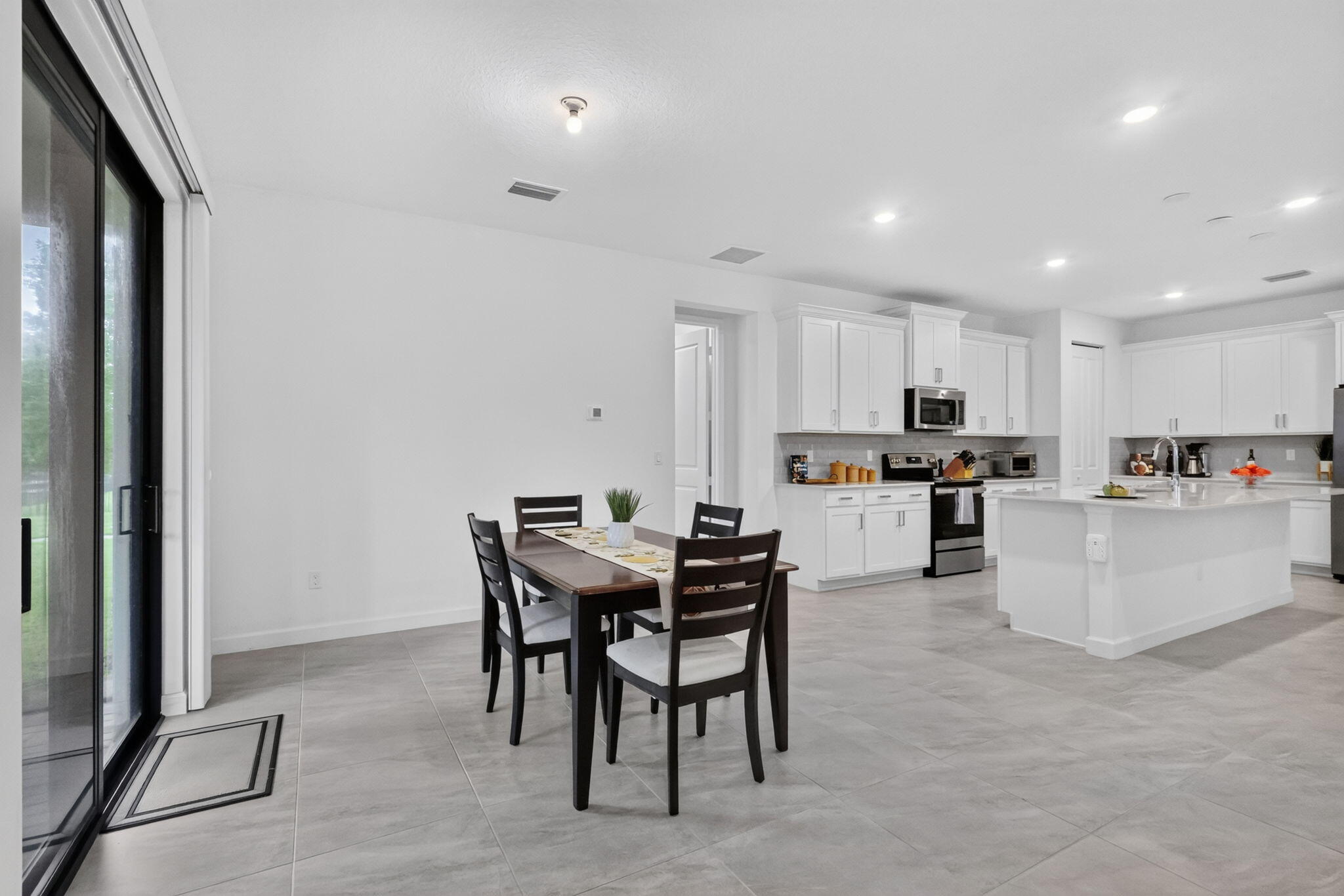 3129 Streng, Royal Palm Beach FL 33411