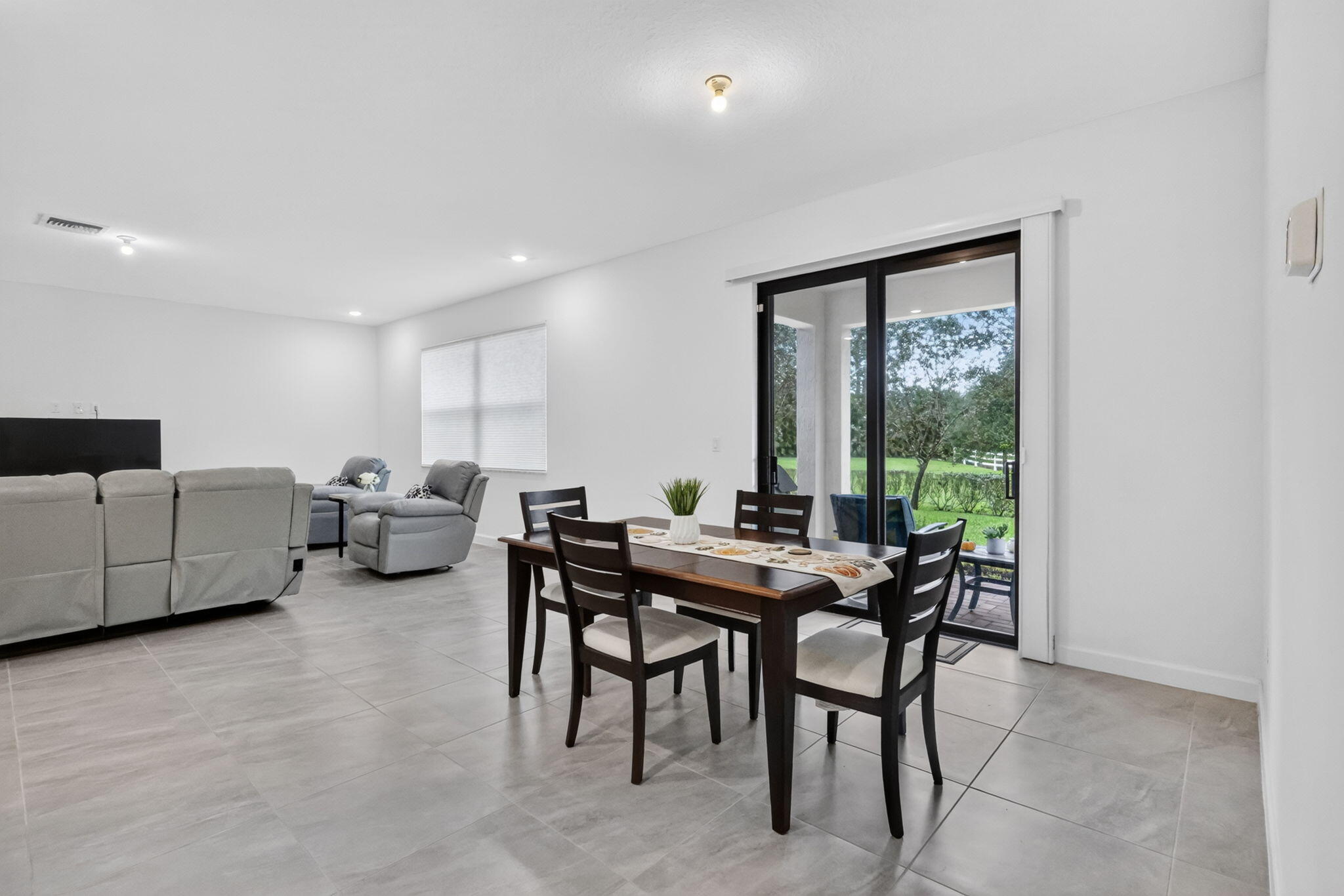 3129 Streng, Royal Palm Beach FL 33411