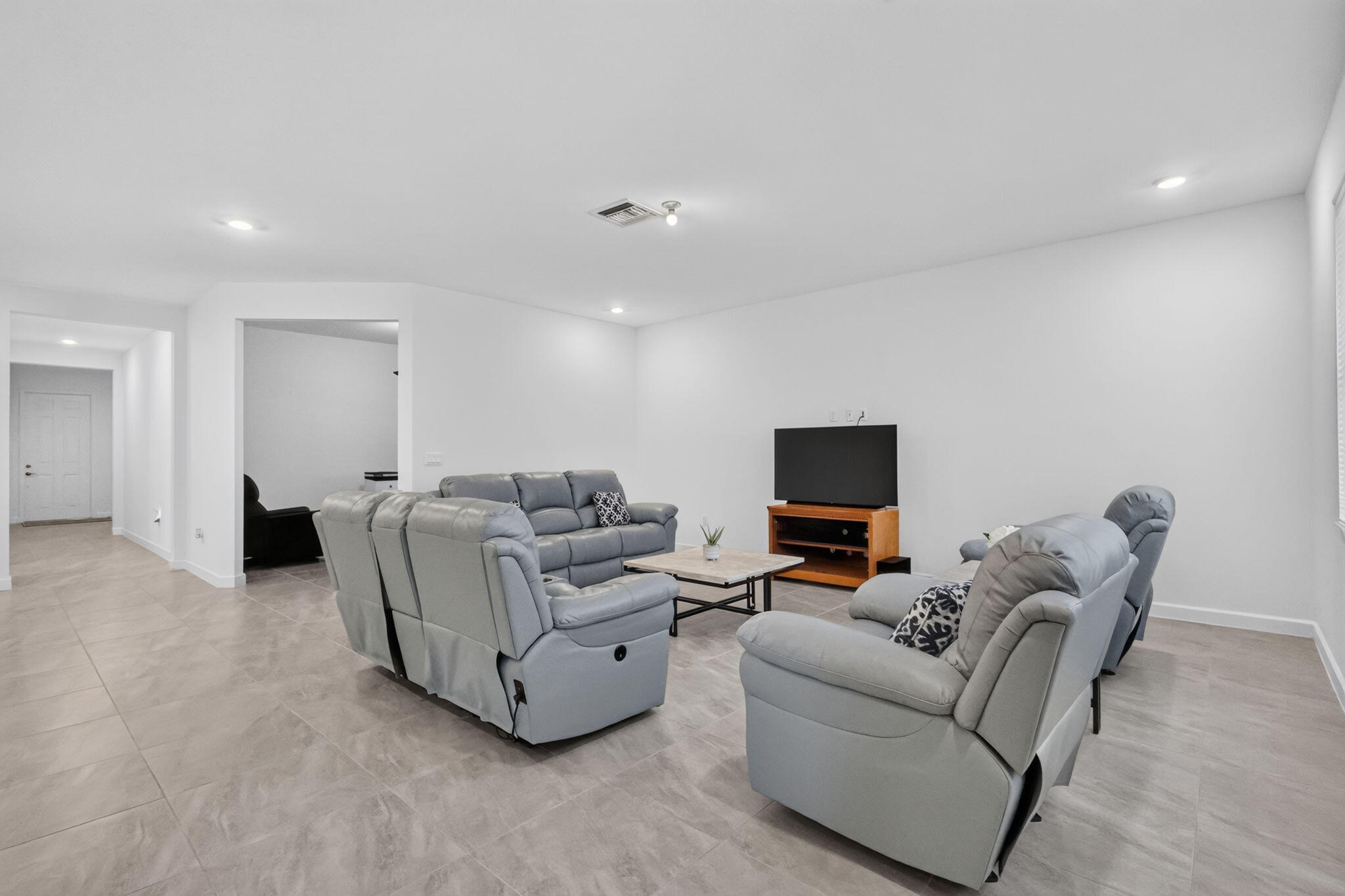 3129 Streng, Royal Palm Beach FL 33411