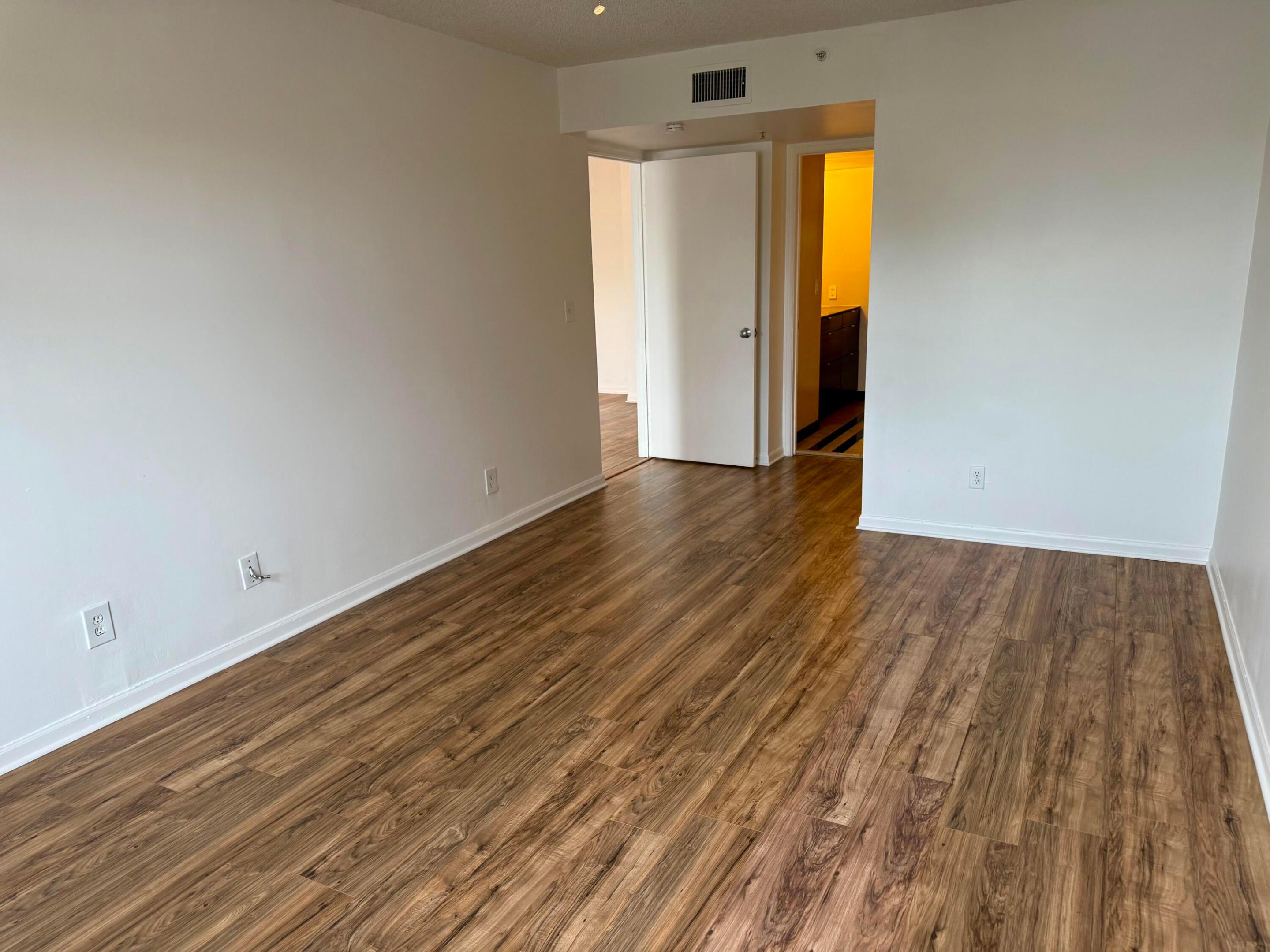 1450 SE 3rd, Dania Beach FL 33004