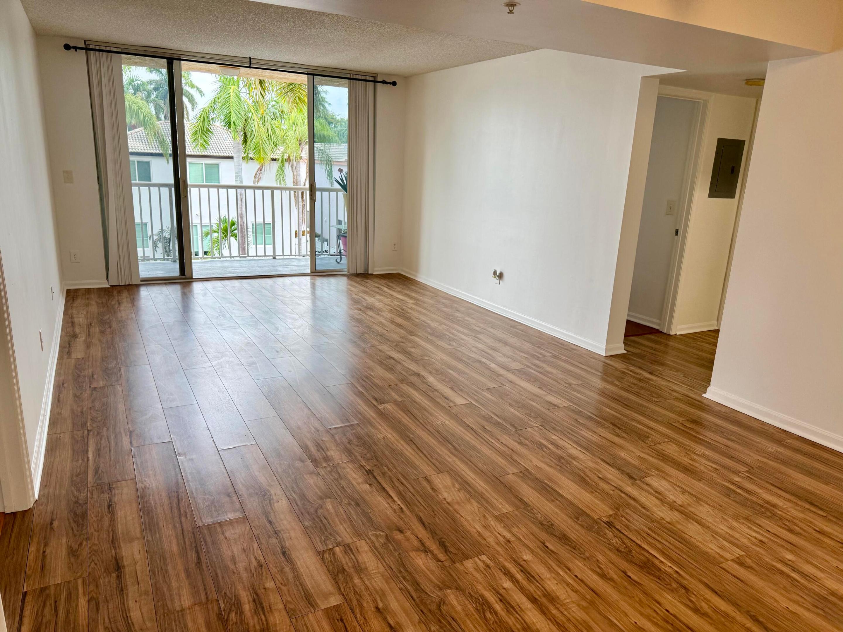1450 SE 3rd, Dania Beach FL 33004