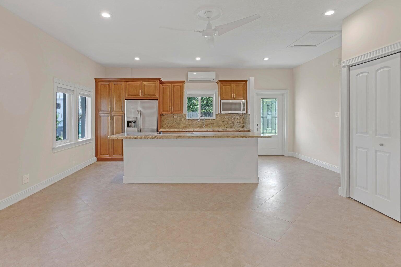 4500 SW 25TH, Dania Beach FL 33312