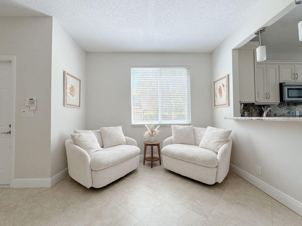 6819 VIA REGINA, Boca Raton FL 33433