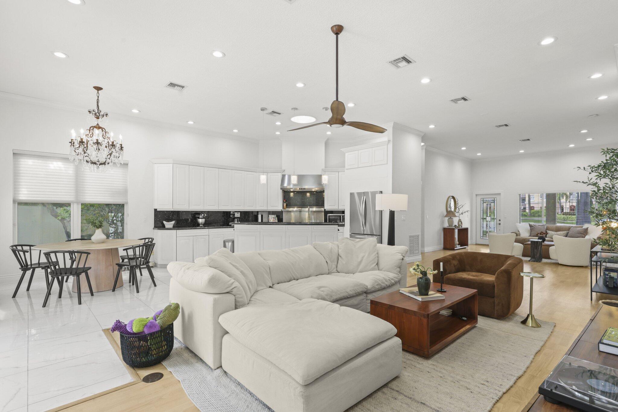 201 NE 4th, Boca Raton FL 33432