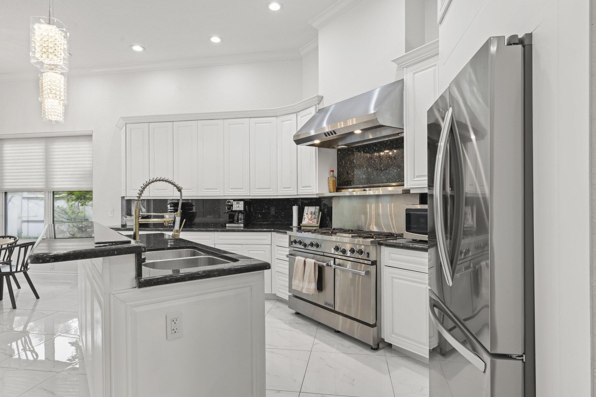 201 NE 4th, Boca Raton FL 33432