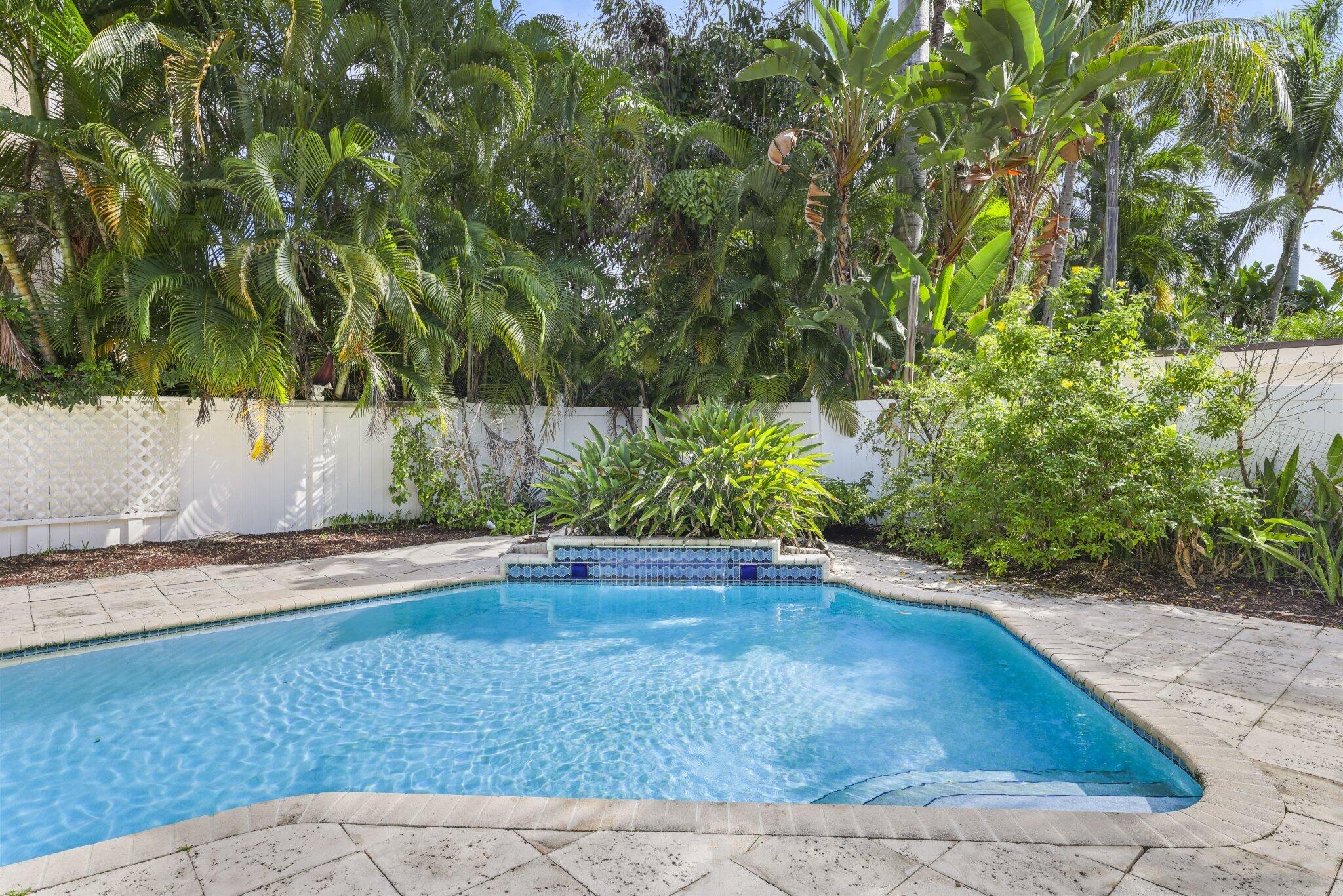 201 NE 4th, Boca Raton FL 33432