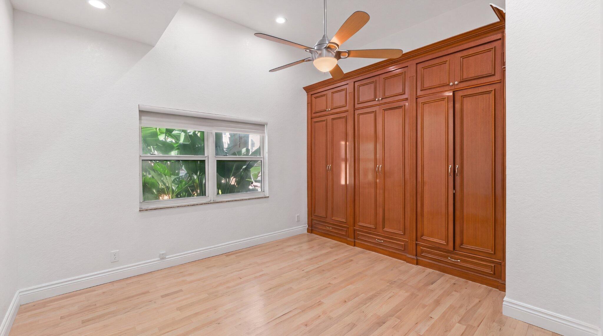 201 NE 4th, Boca Raton FL 33432