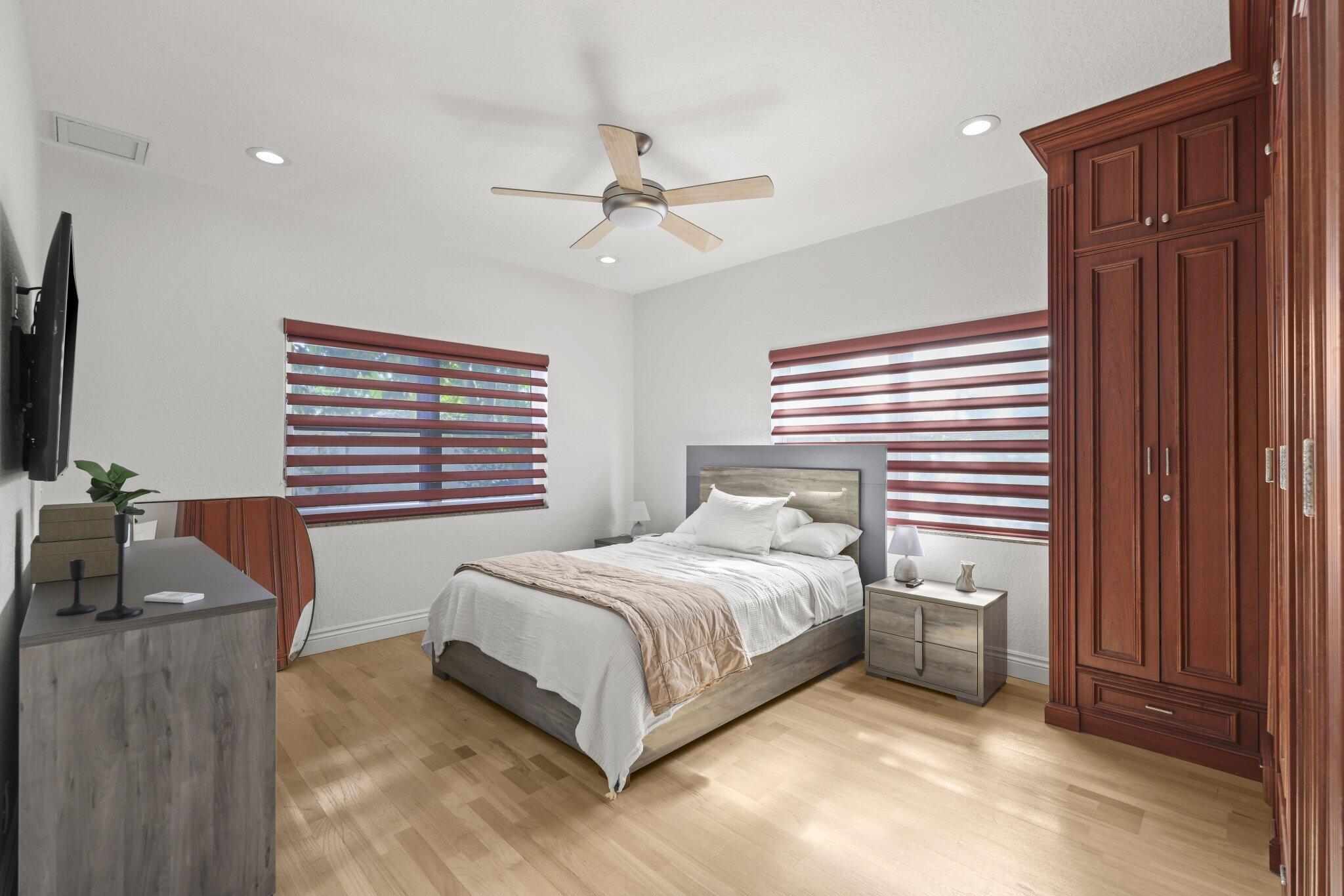 201 NE 4th, Boca Raton FL 33432