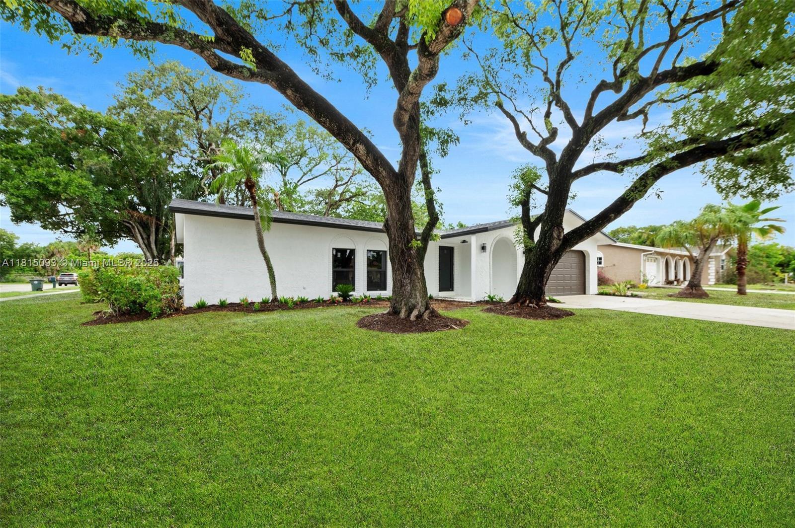 679 SW 17th, Boca Raton FL 33486