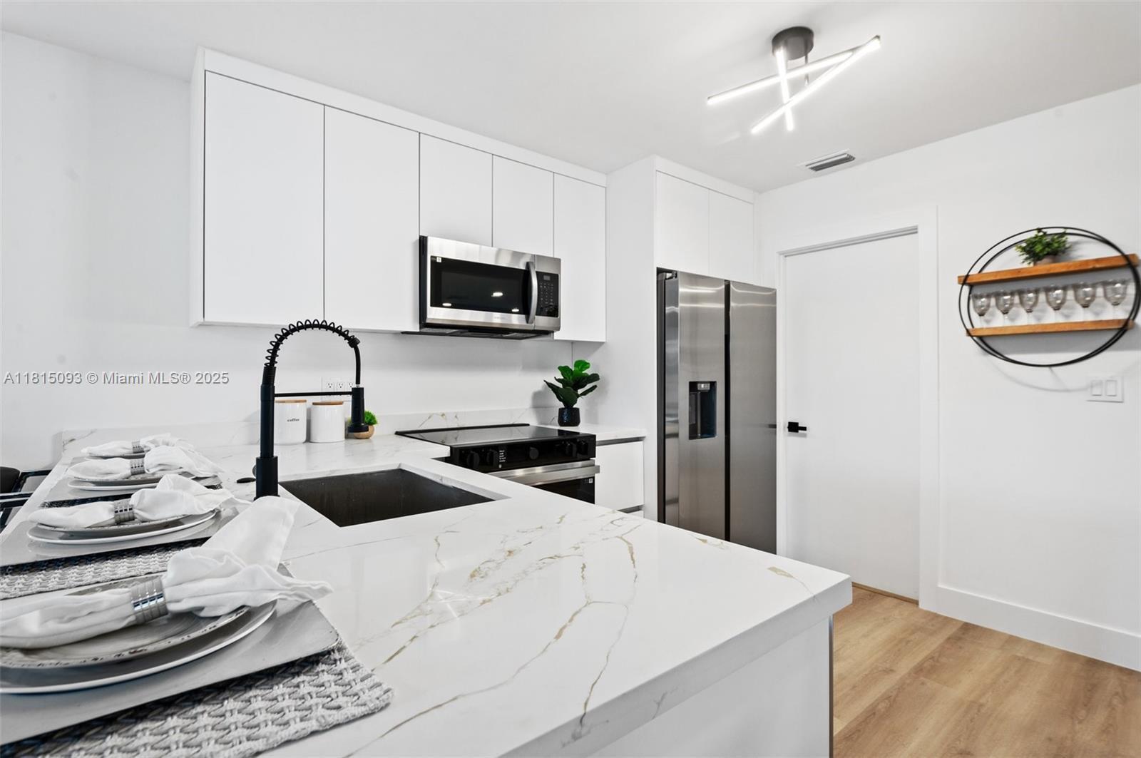 679 SW 17th, Boca Raton FL 33486