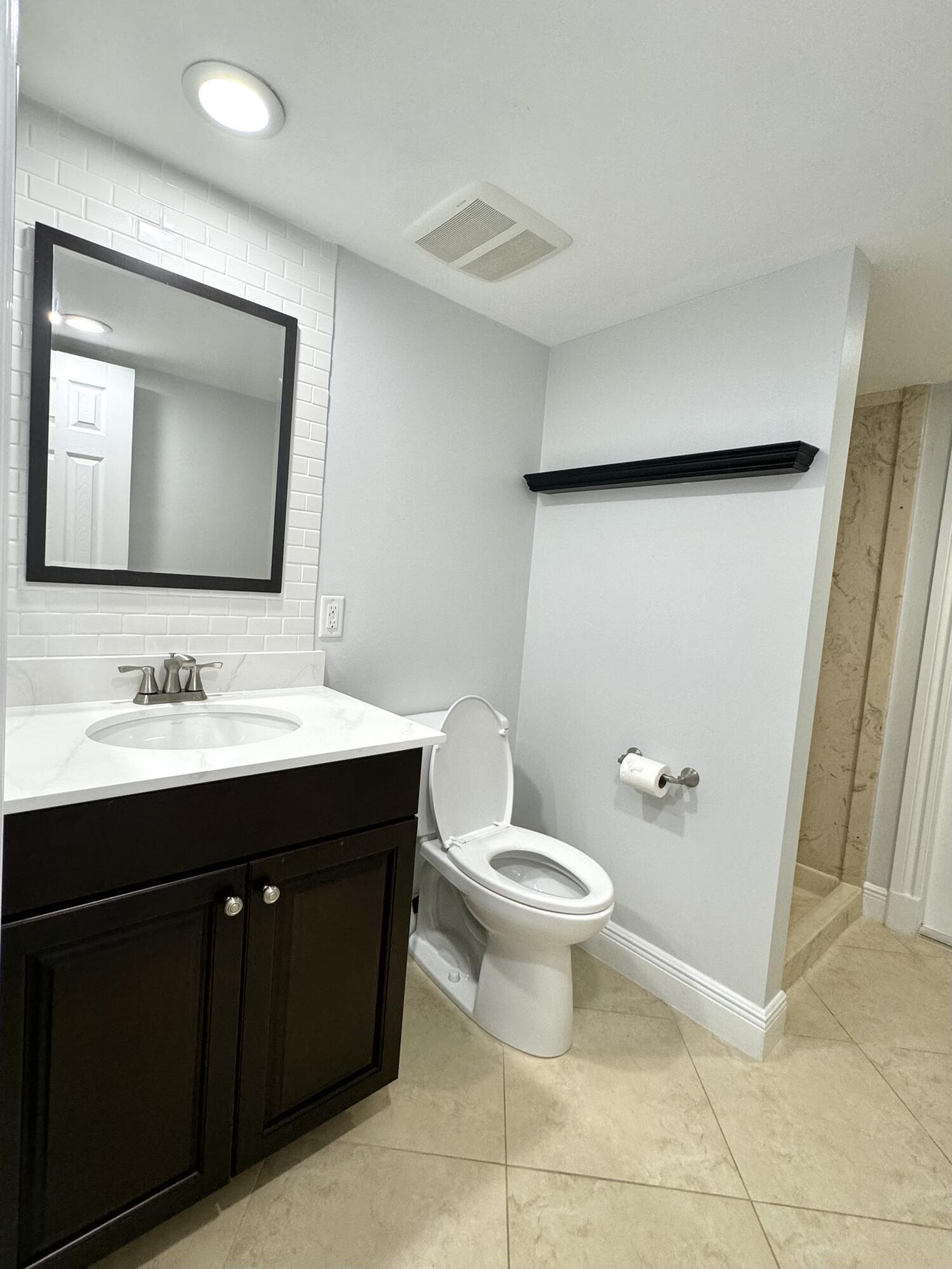 5372 Eagle Lake, Palm Beach Gardens FL 33418