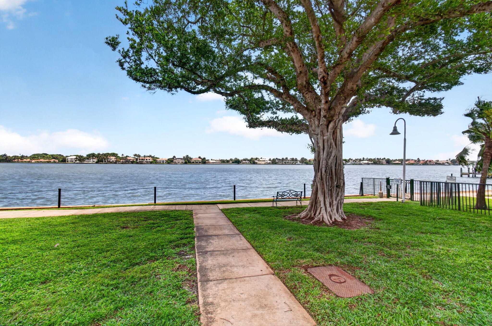 157 Yacht Club #303, Hypoluxo FL 33462