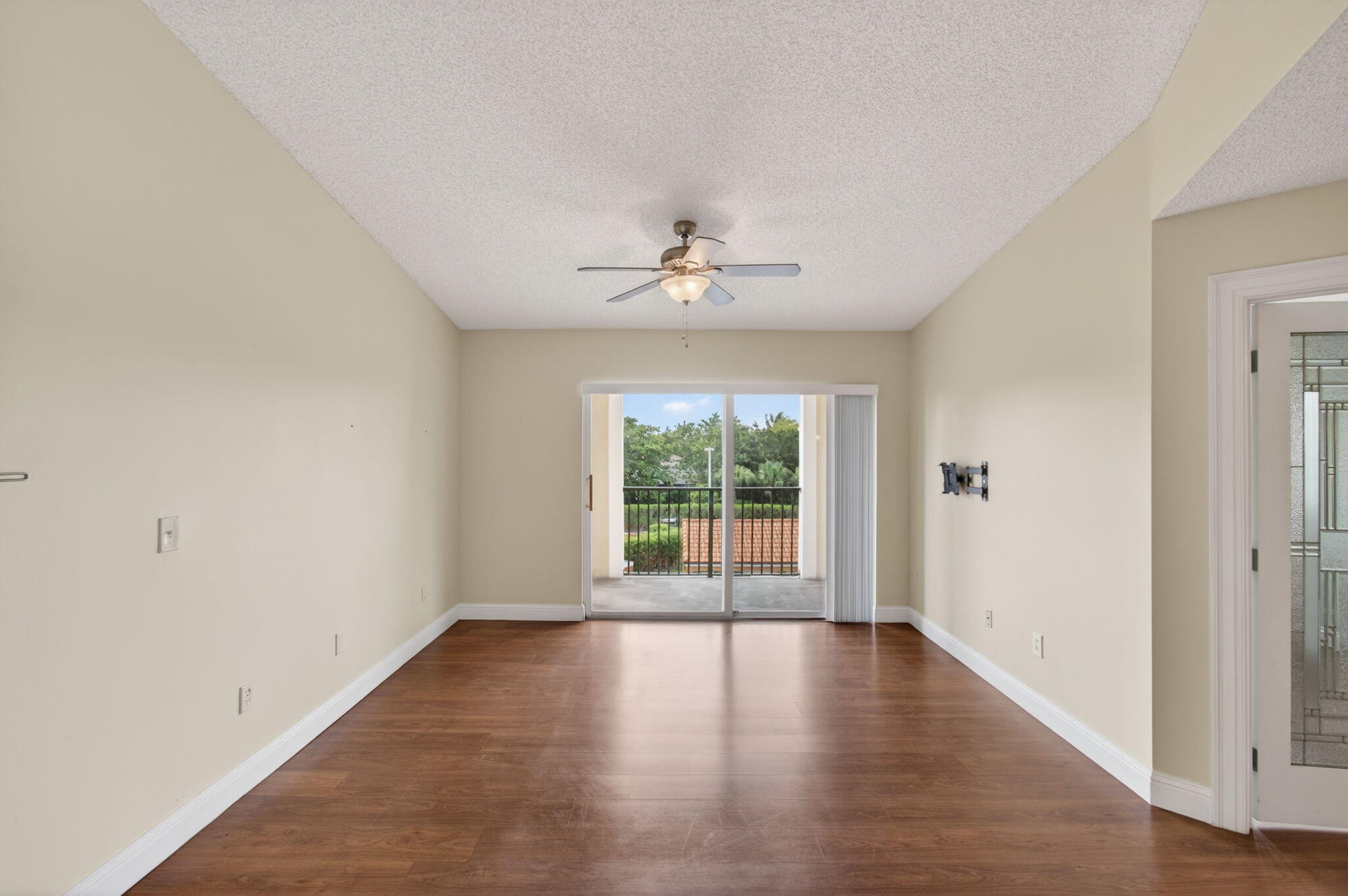 157 Yacht Club #303, Hypoluxo FL 33462