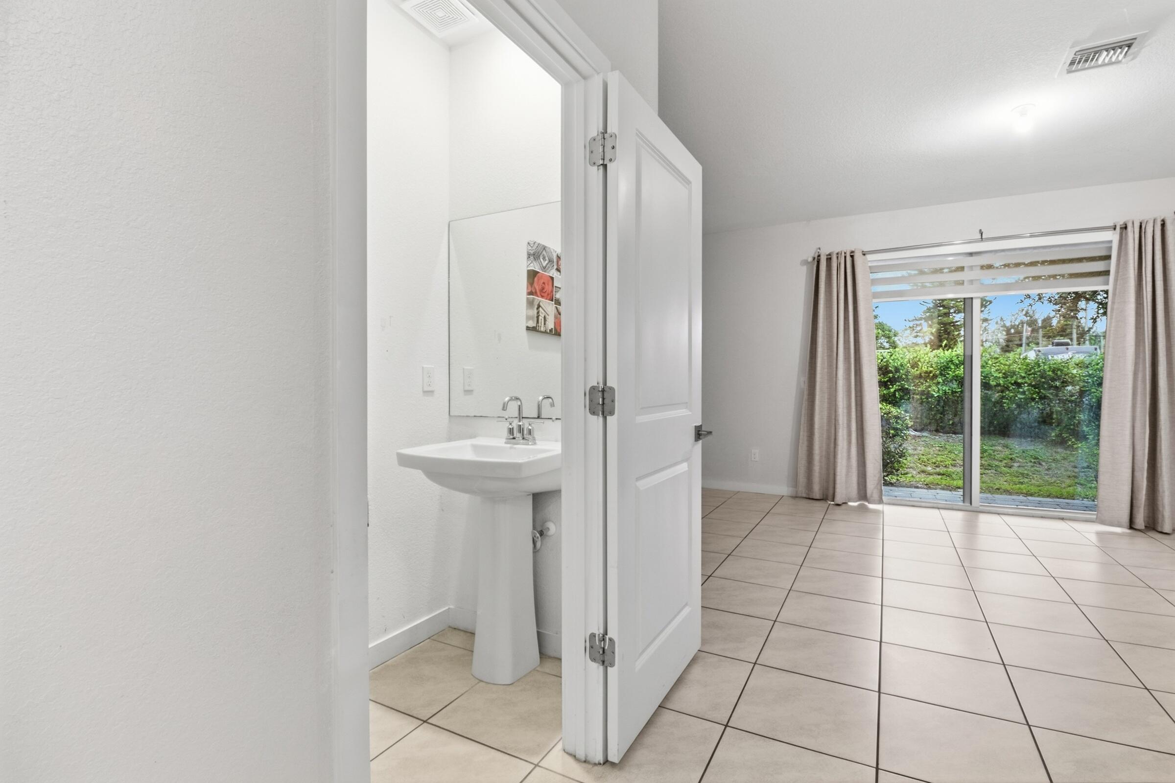 113 BANDOL, Riviera Beach FL 33404
