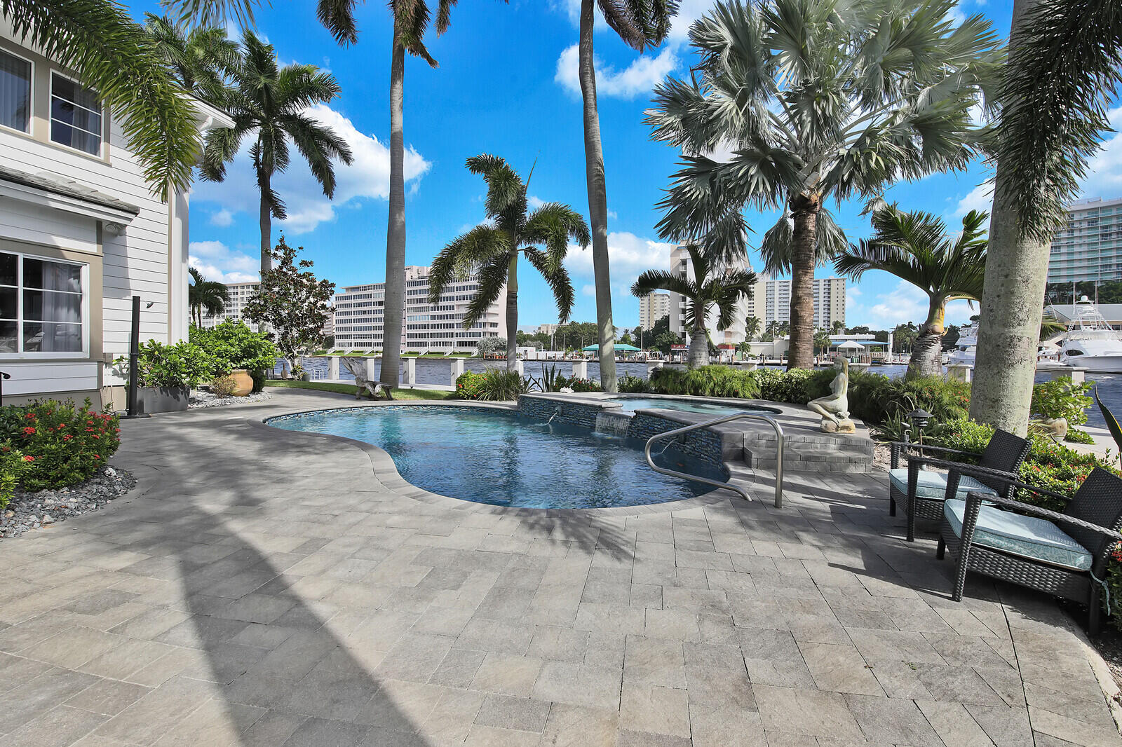 2782 NE 3rd, Pompano Beach FL 33062