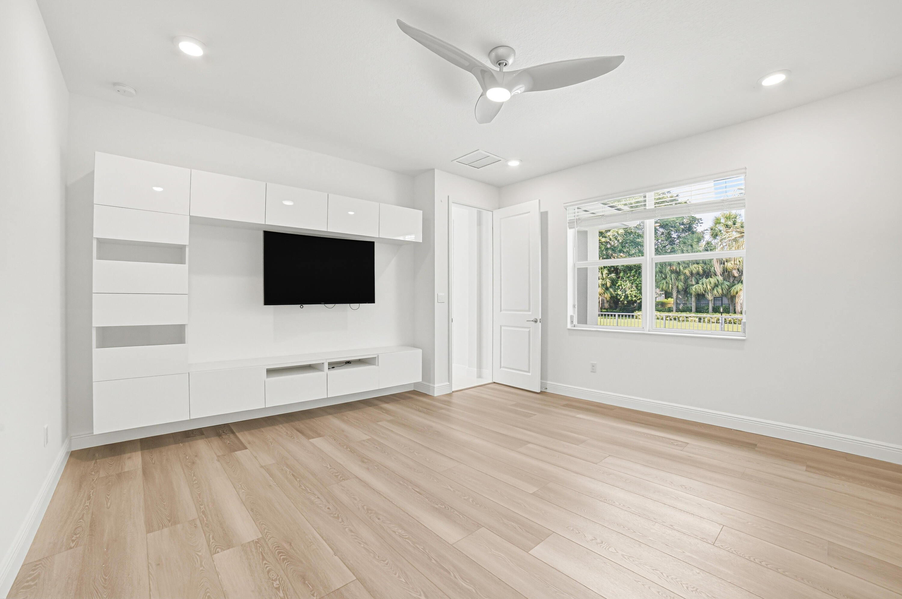 4065 MARINA, Deerfield Beach FL 33064