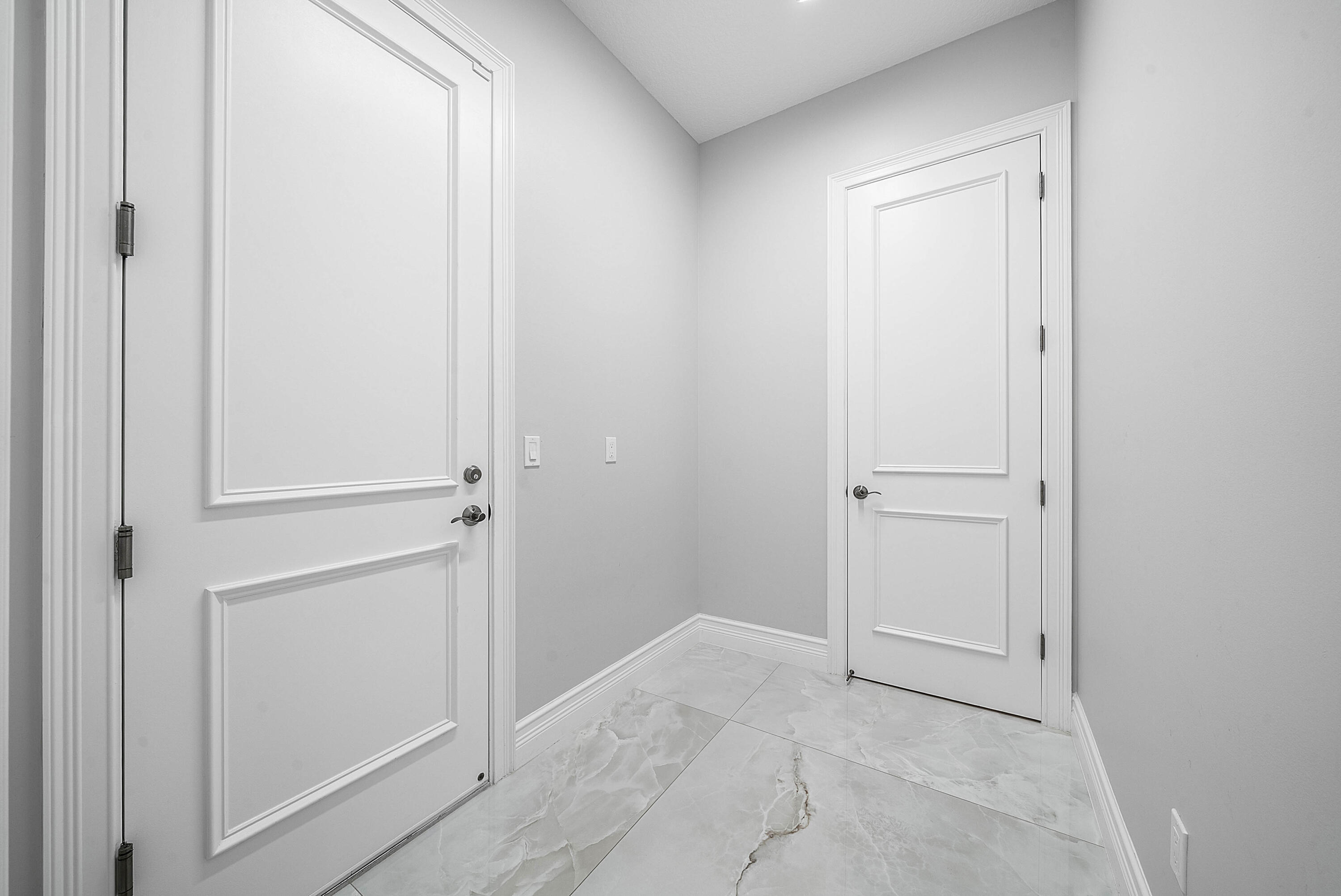 8985 CHAUVET, Boca Raton FL 33496