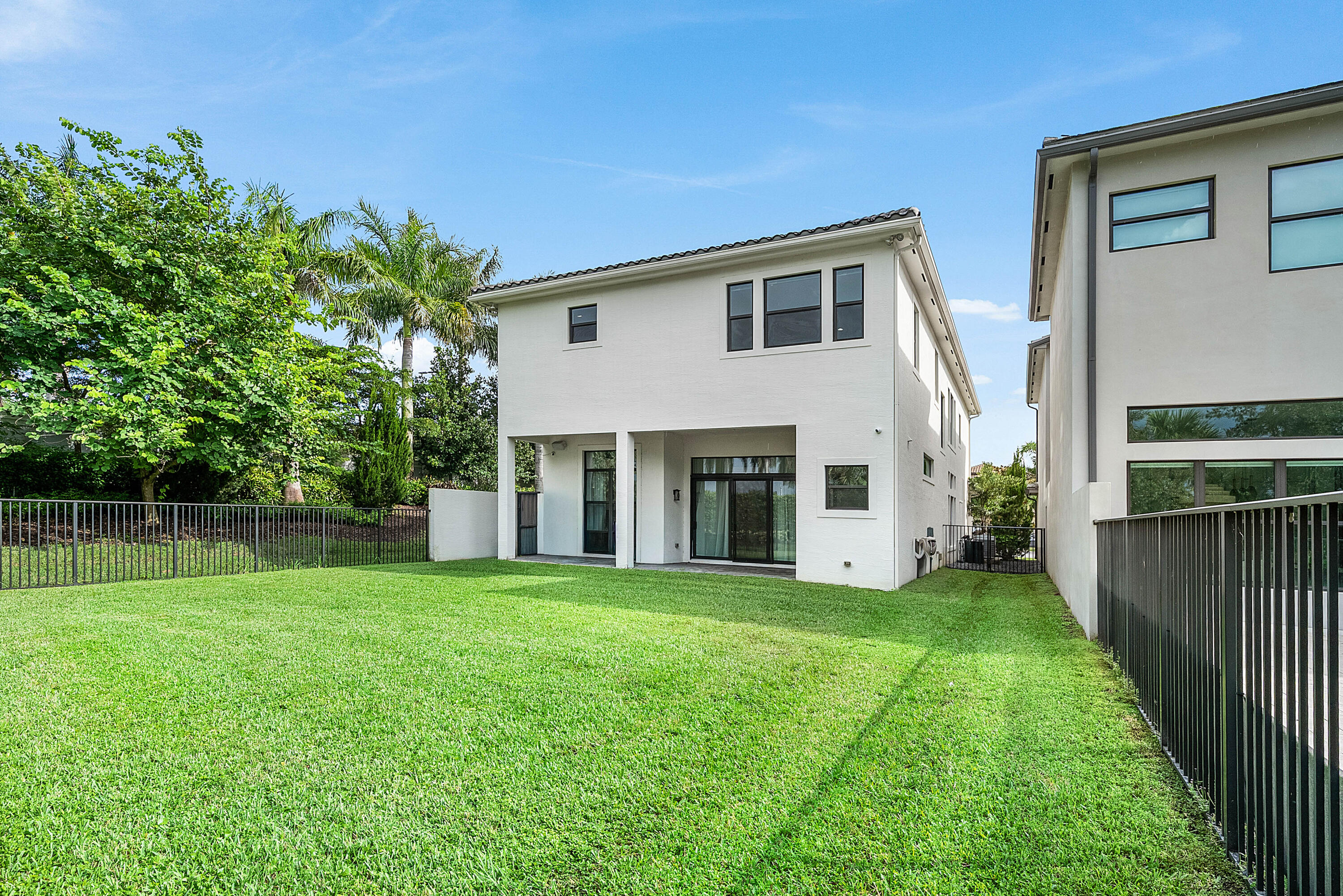 8985 CHAUVET, Boca Raton FL 33496