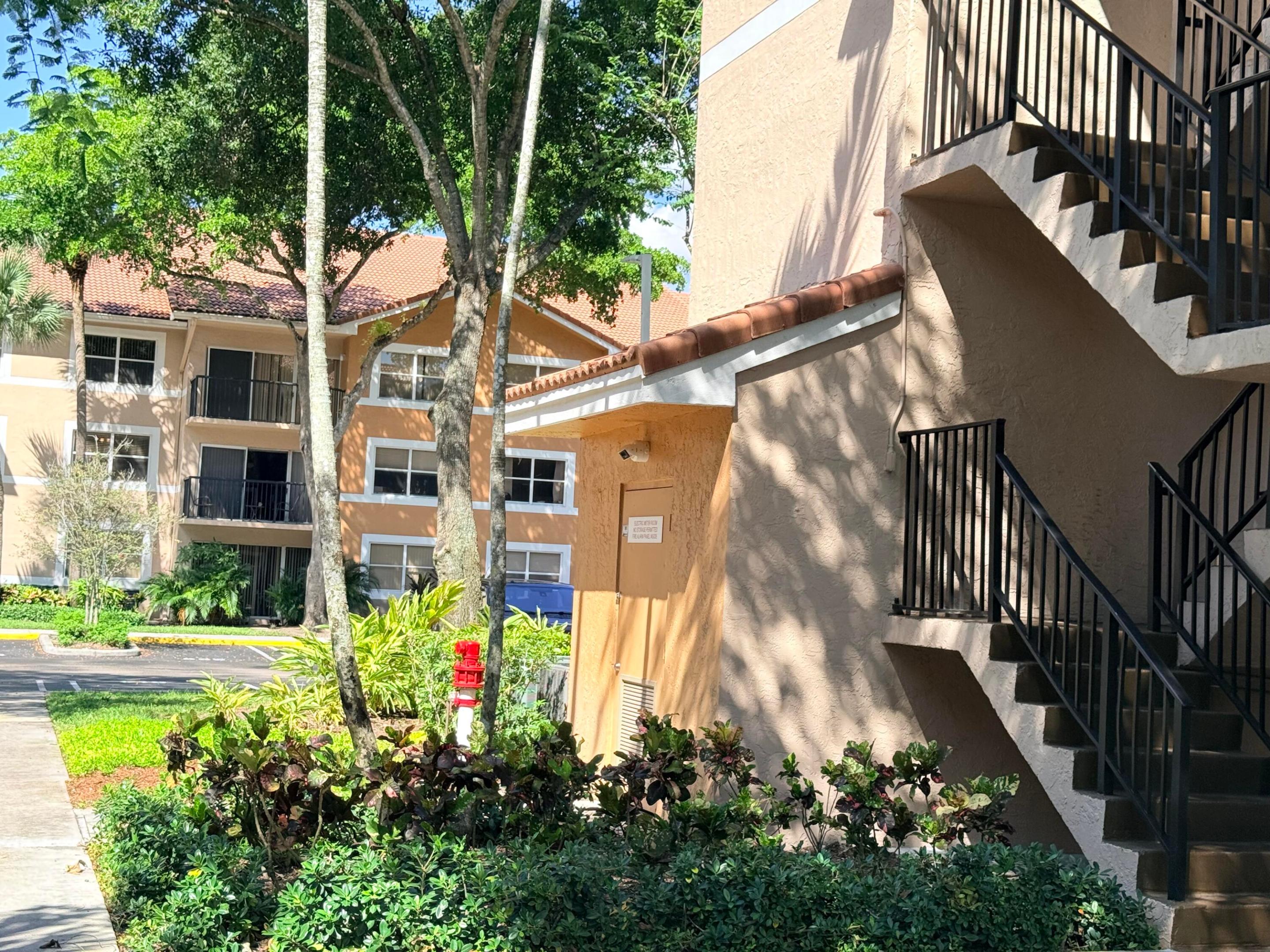 8801 WILES #107, Coral Springs FL 33067