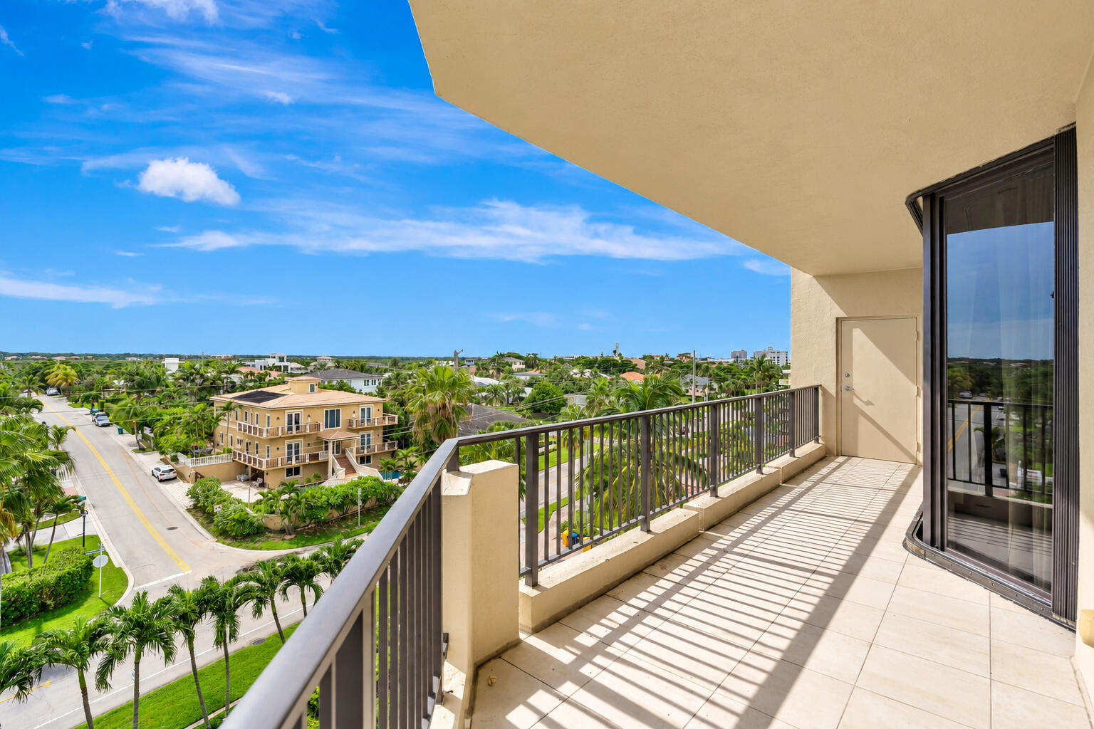 570 Ocean #602, Juno Beach FL 33408