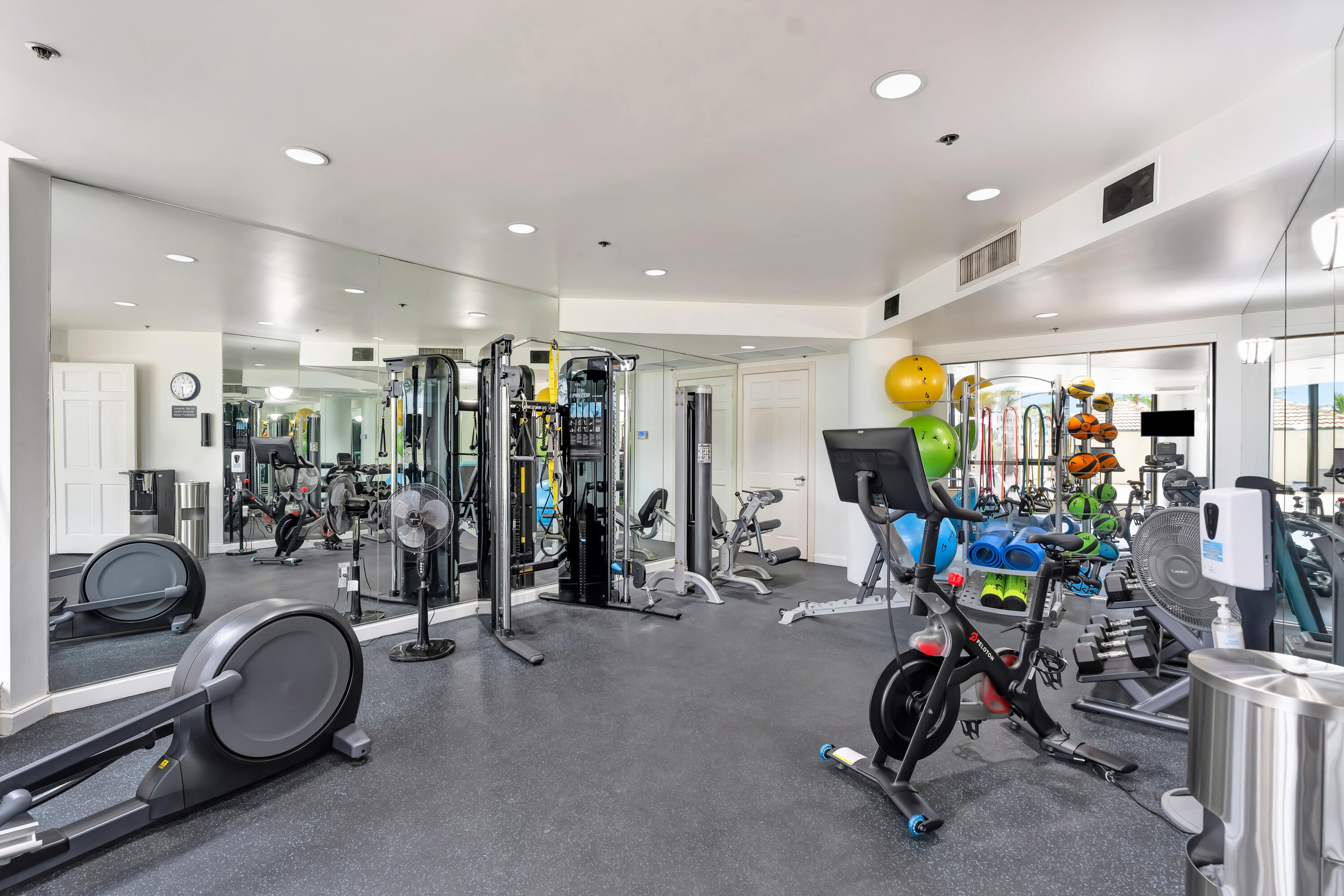 570 Ocean #602, Juno Beach FL 33408