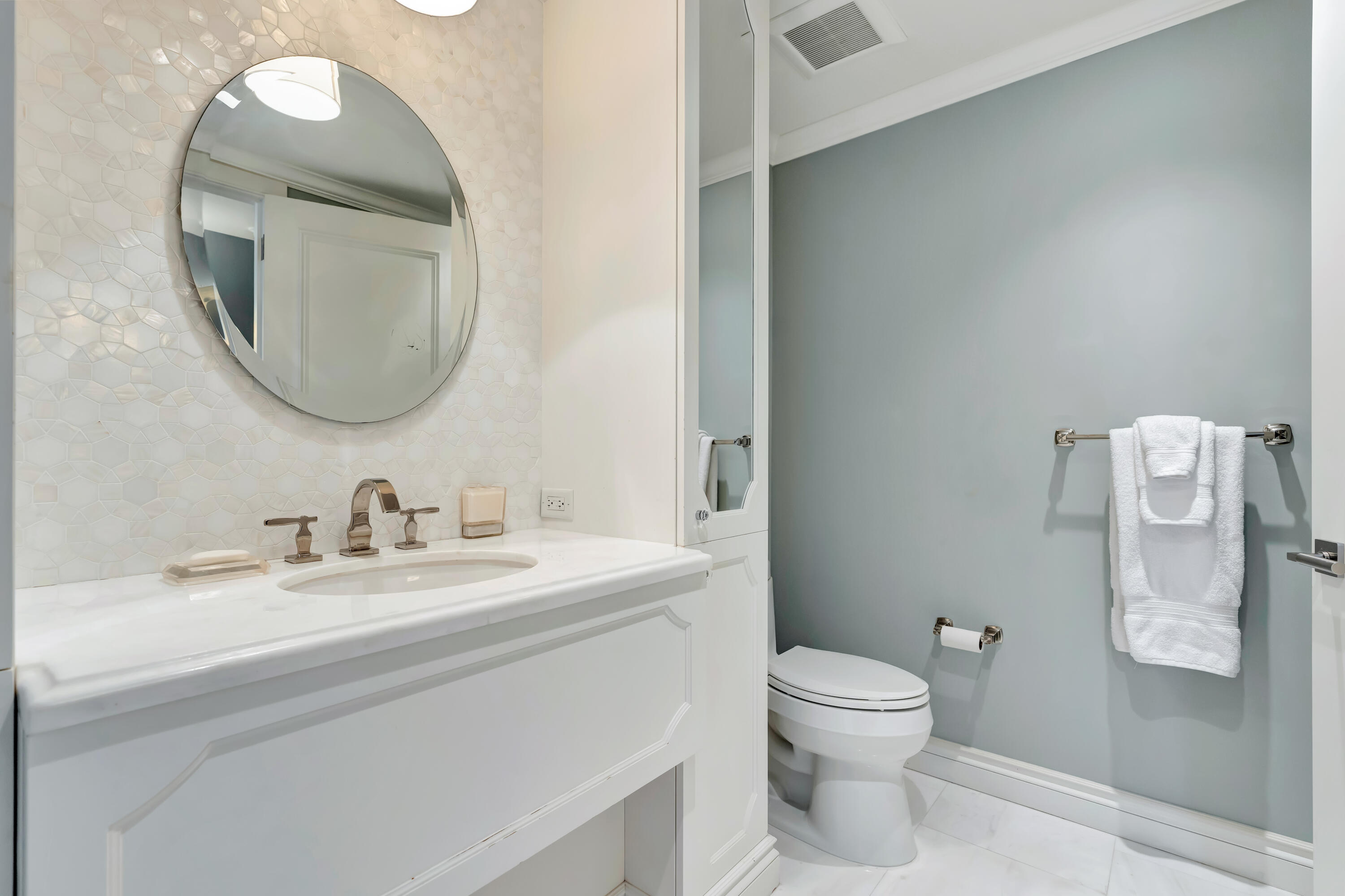 570 Ocean #602, Juno Beach FL 33408