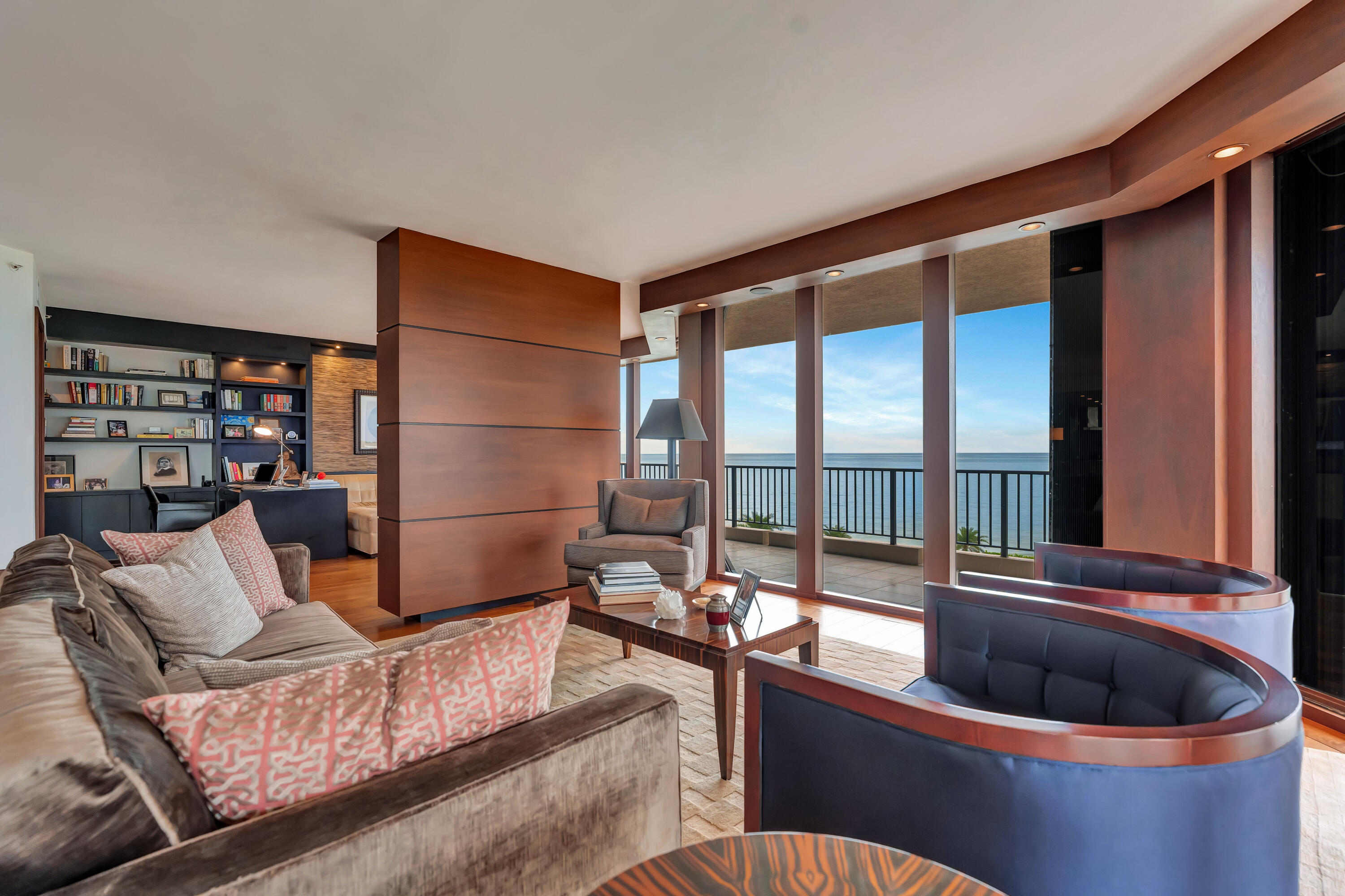 570 Ocean #602, Juno Beach FL 33408
