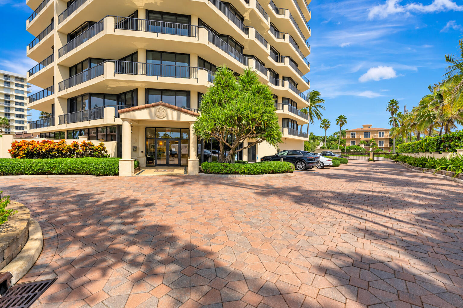 570 Ocean #602, Juno Beach FL 33408