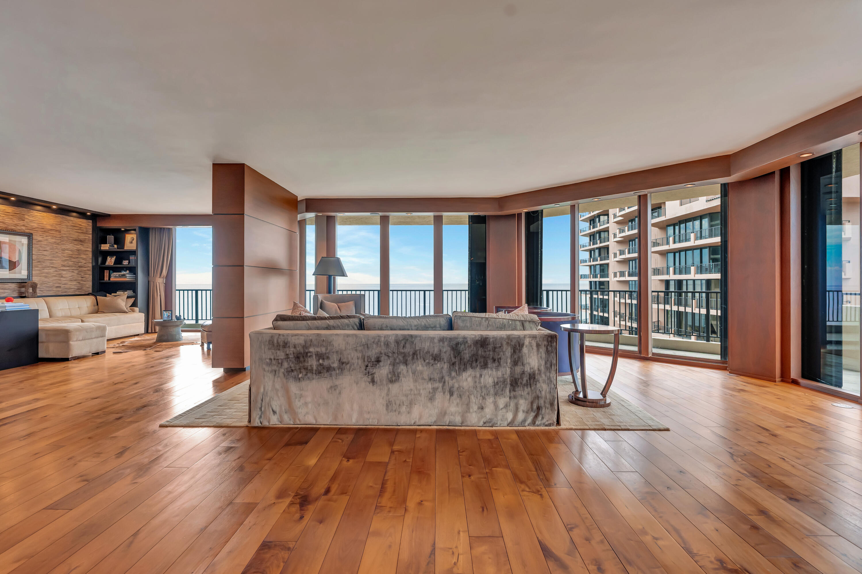 570 Ocean #602, Juno Beach FL 33408