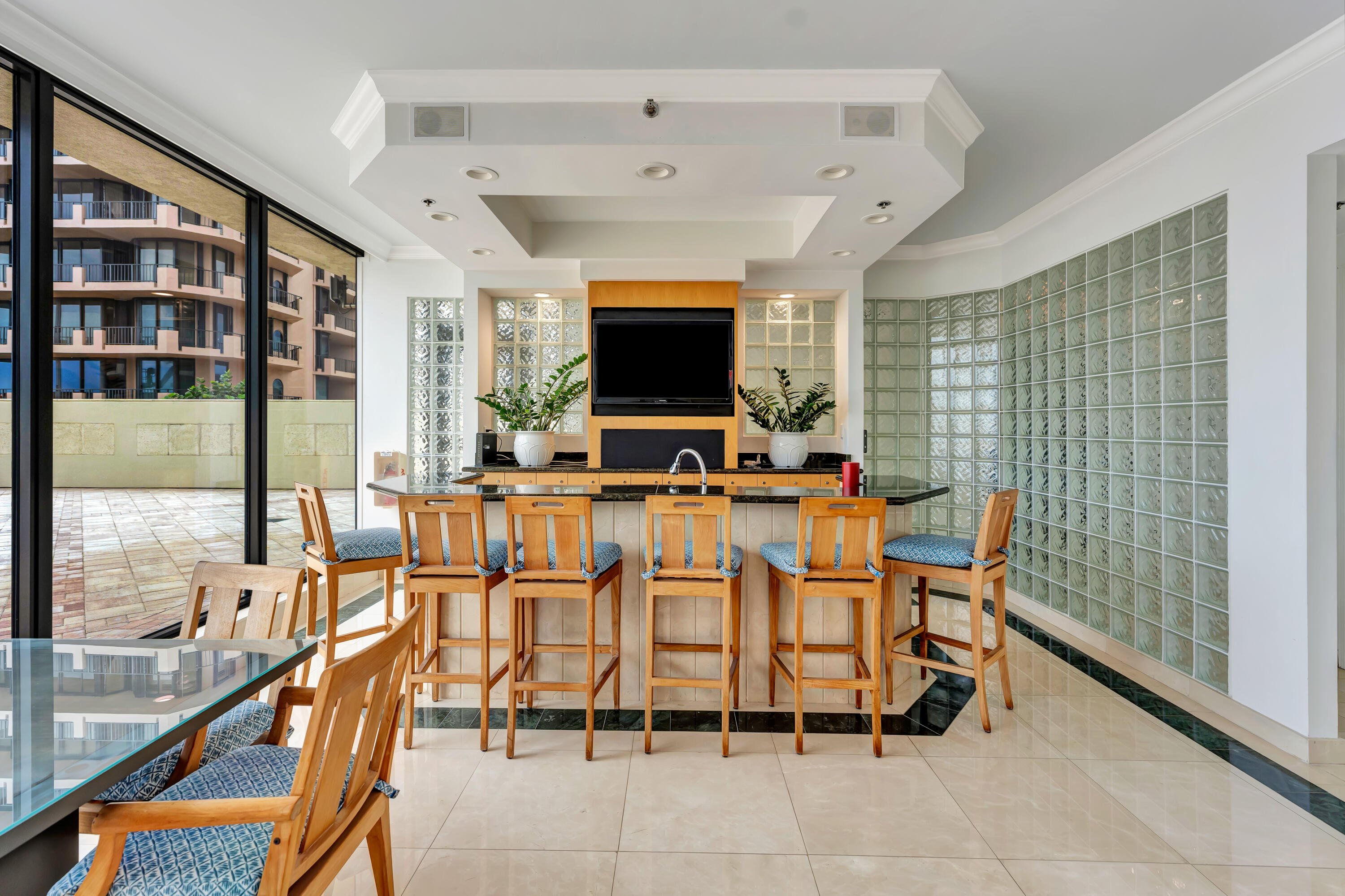 570 Ocean #602, Juno Beach FL 33408