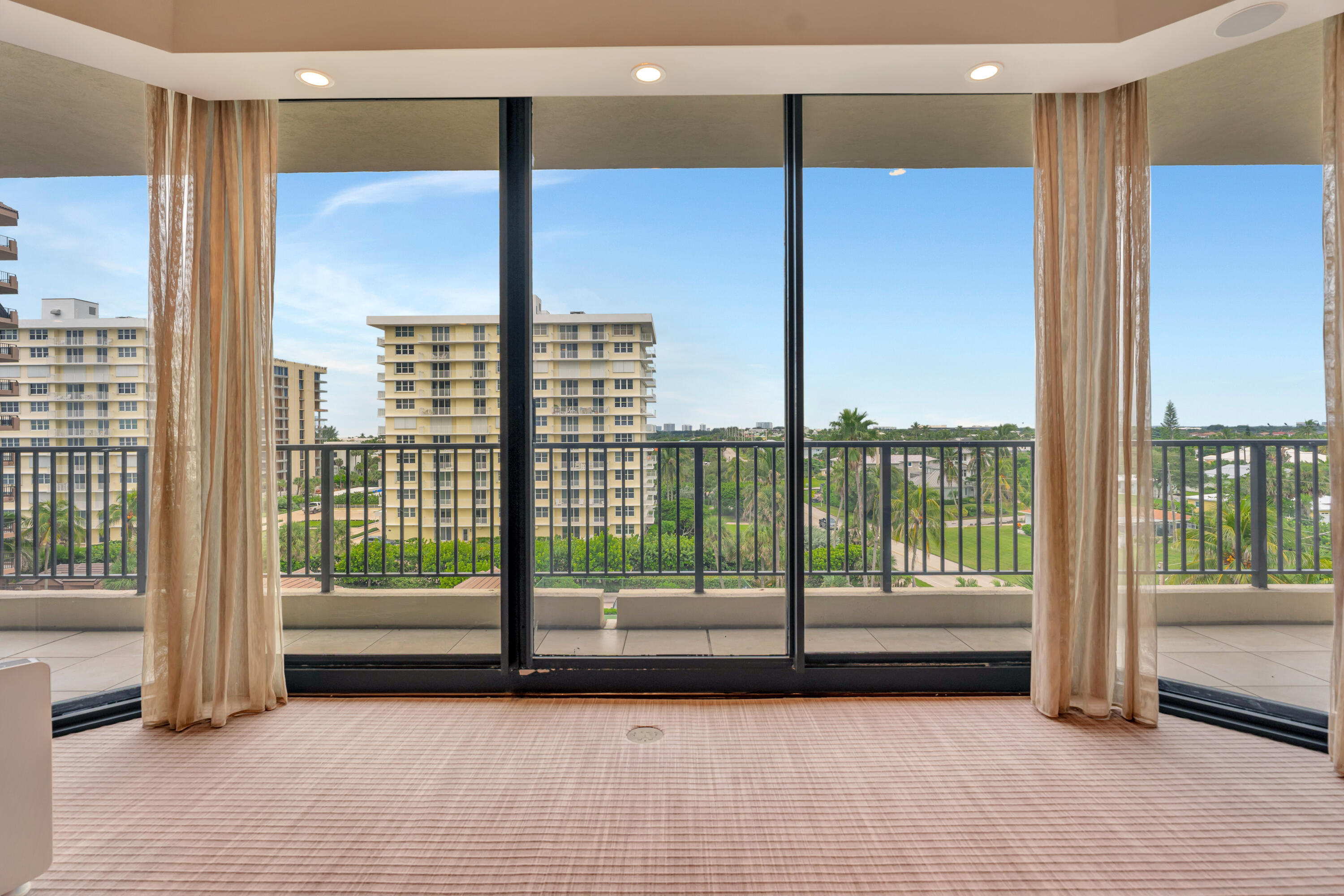 570 Ocean #602, Juno Beach FL 33408