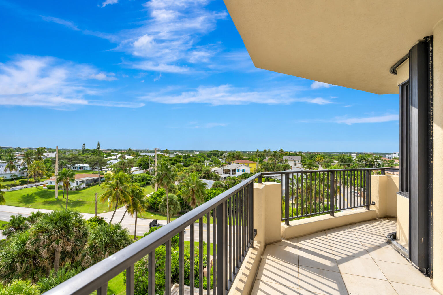 570 Ocean #602, Juno Beach FL 33408