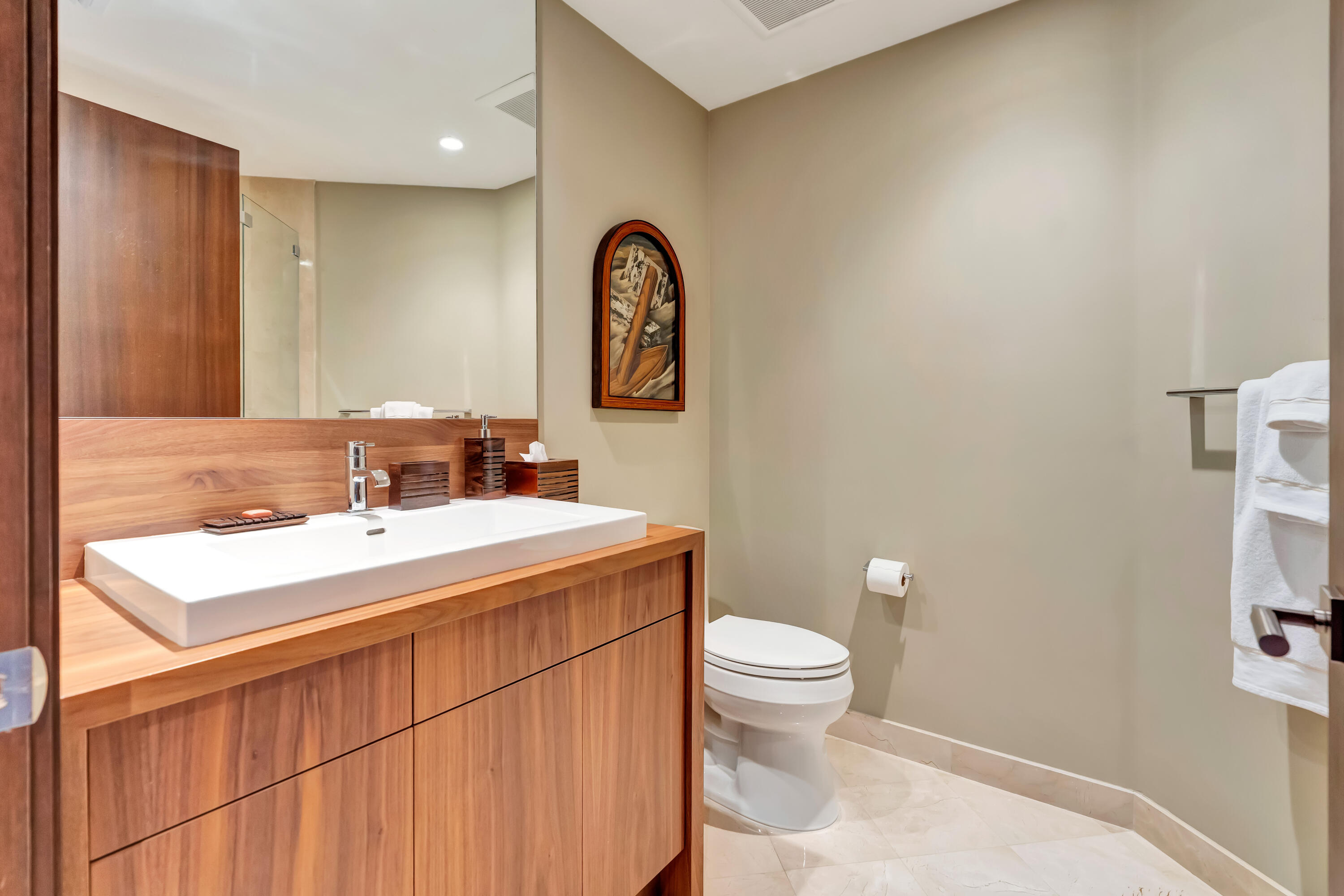 570 Ocean #602, Juno Beach FL 33408