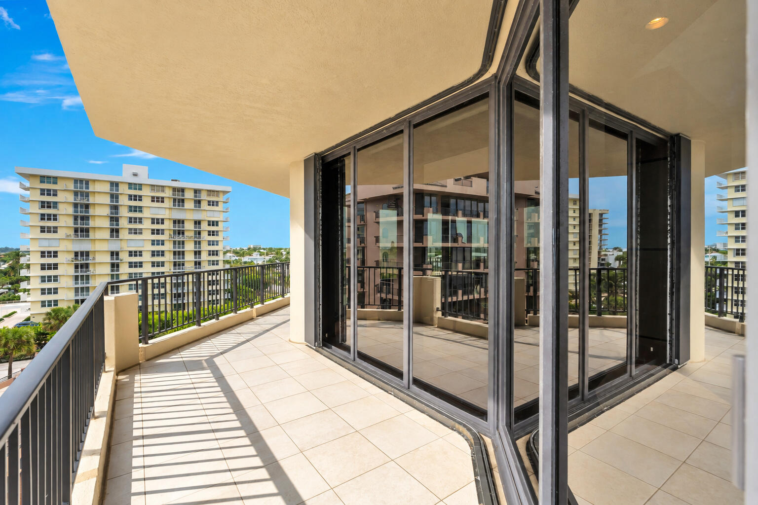570 Ocean #602, Juno Beach FL 33408