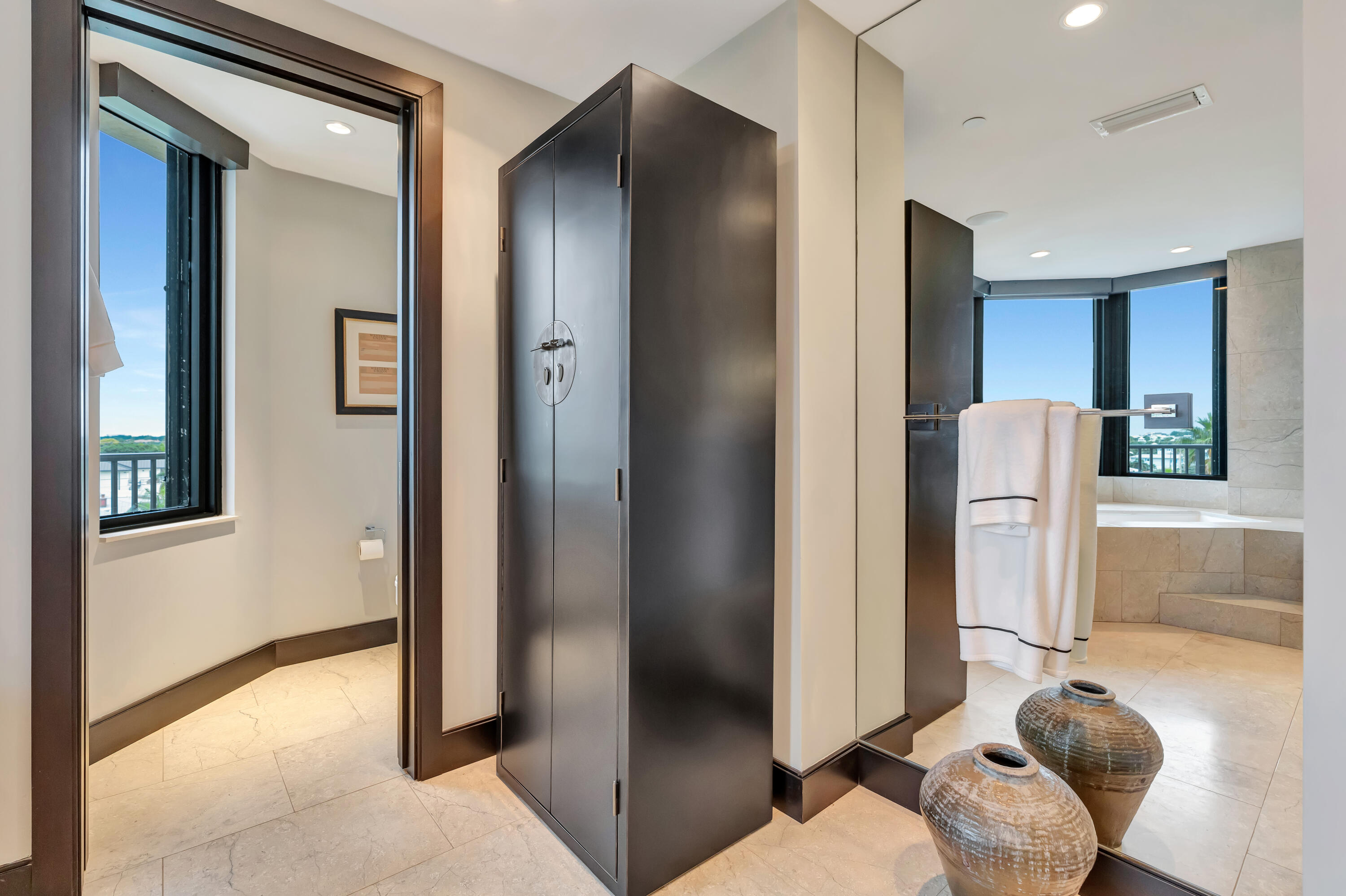 570 Ocean #602, Juno Beach FL 33408
