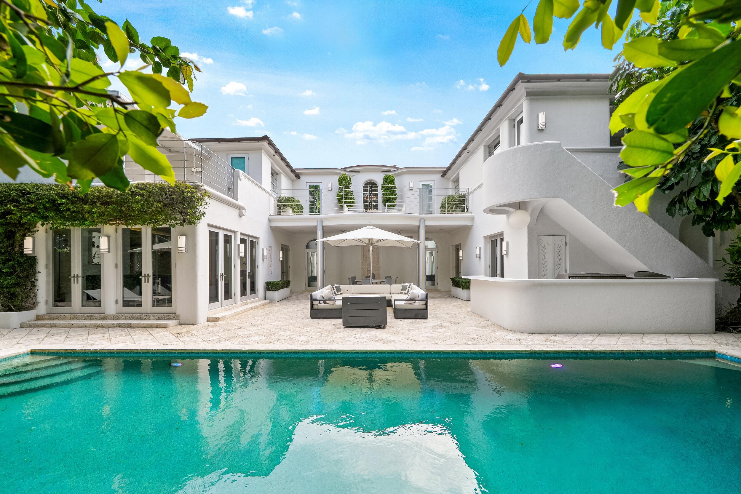 2631 S Flagler, West Palm Beach FL 33405