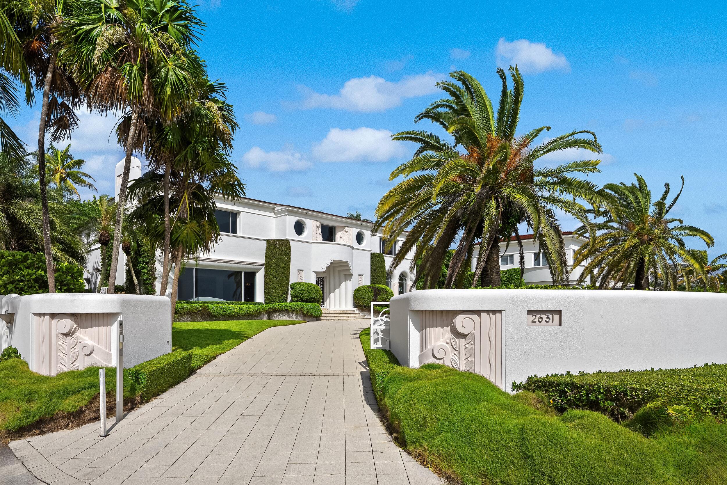 2631 S Flagler, West Palm Beach FL 33405