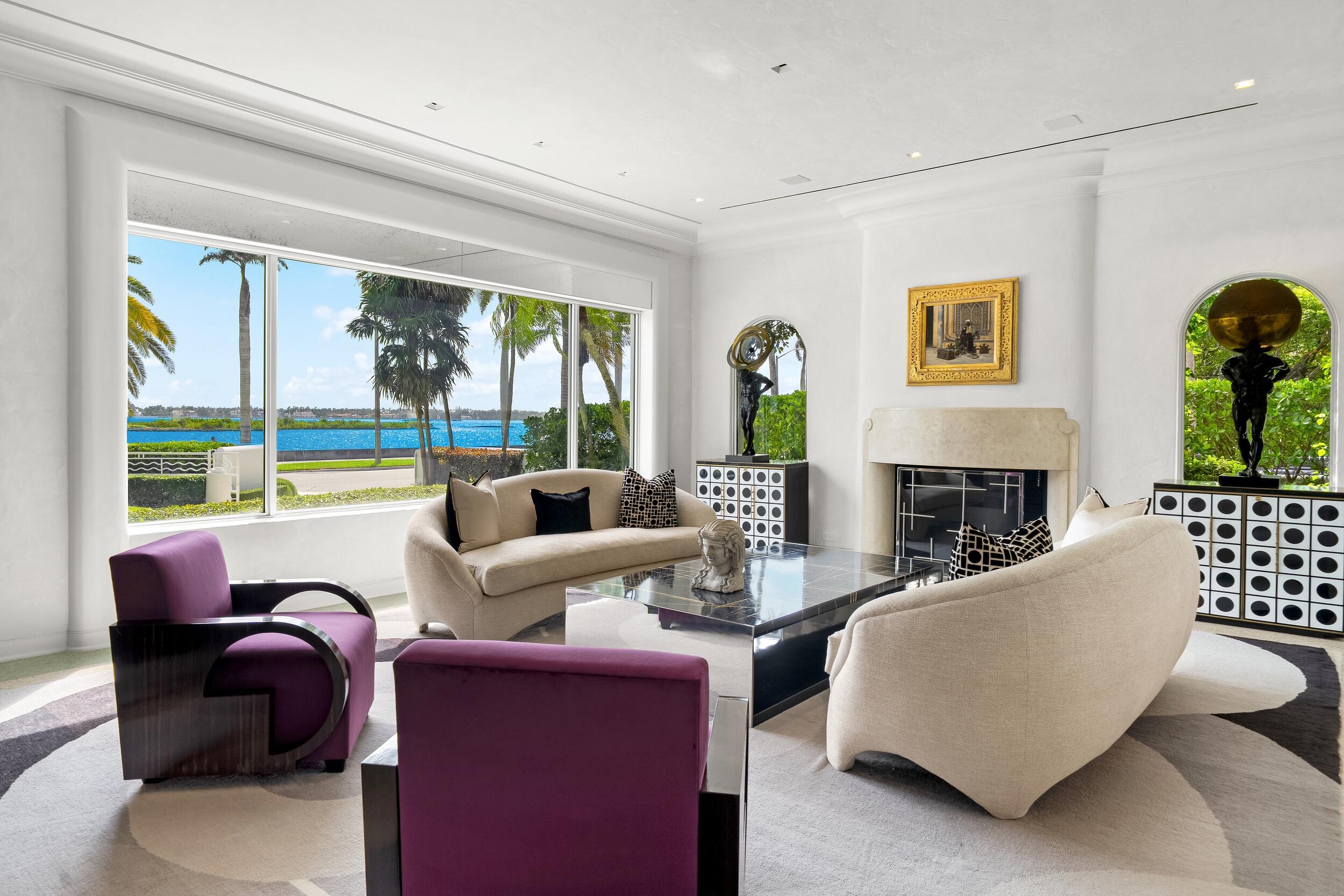 2631 S Flagler, West Palm Beach FL 33405