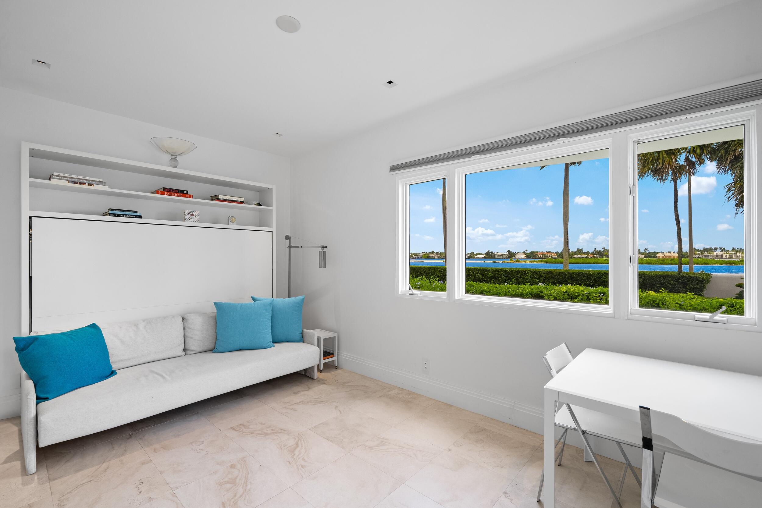 2631 S Flagler, West Palm Beach FL 33405