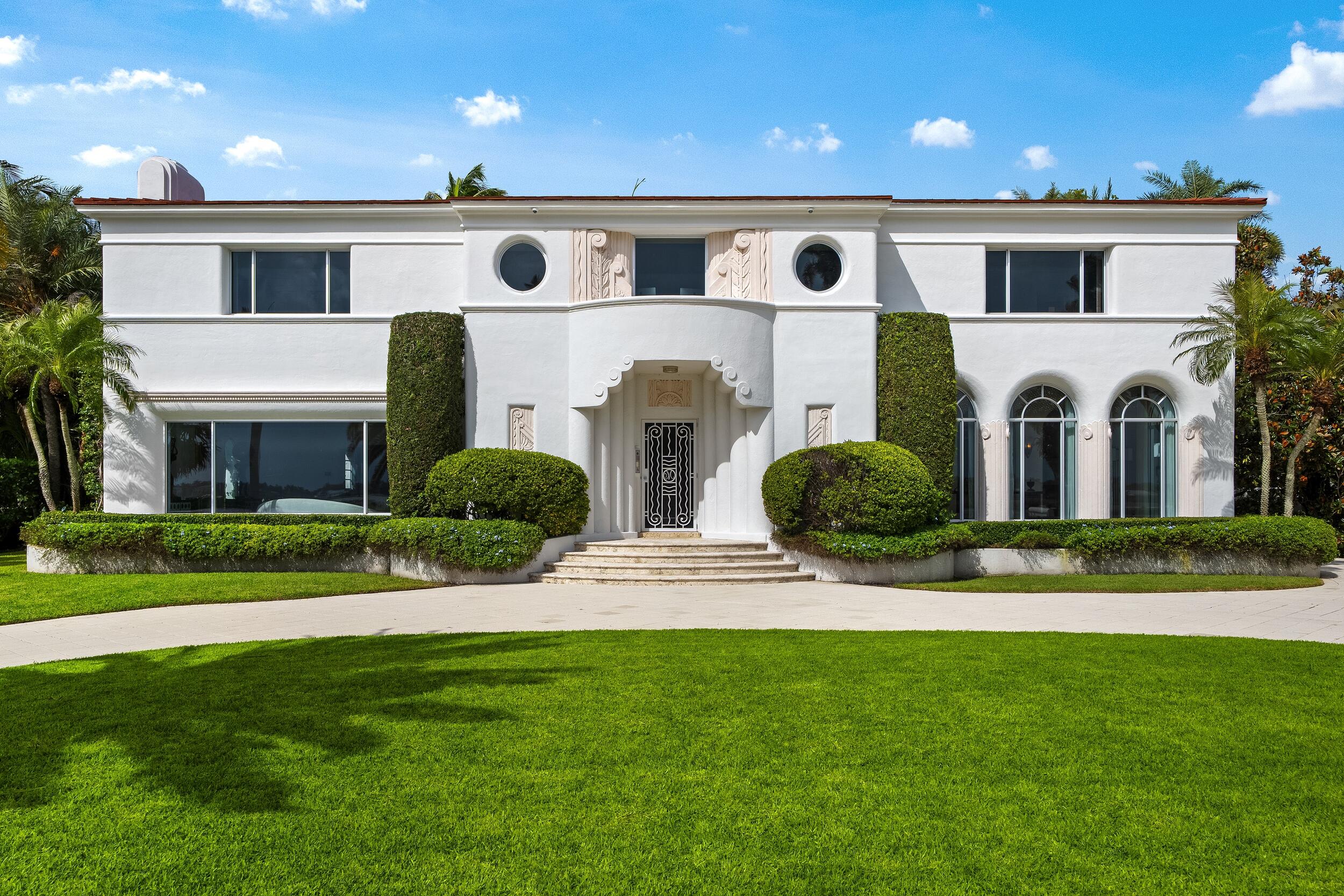 2631 S Flagler, West Palm Beach FL 33405
