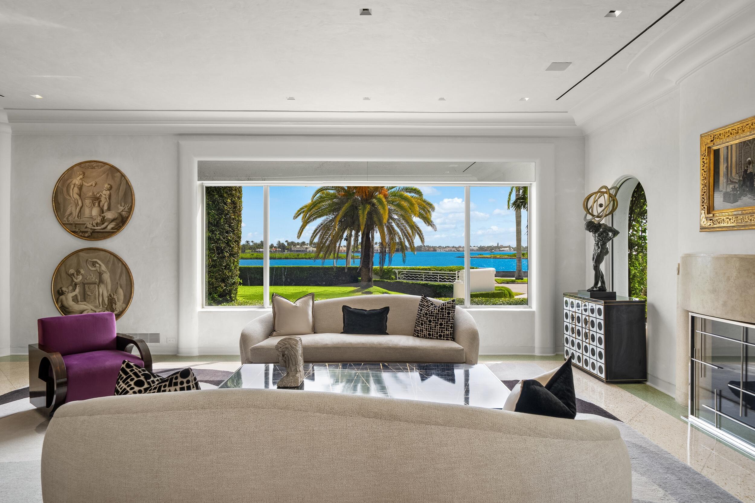 2631 S Flagler, West Palm Beach FL 33405