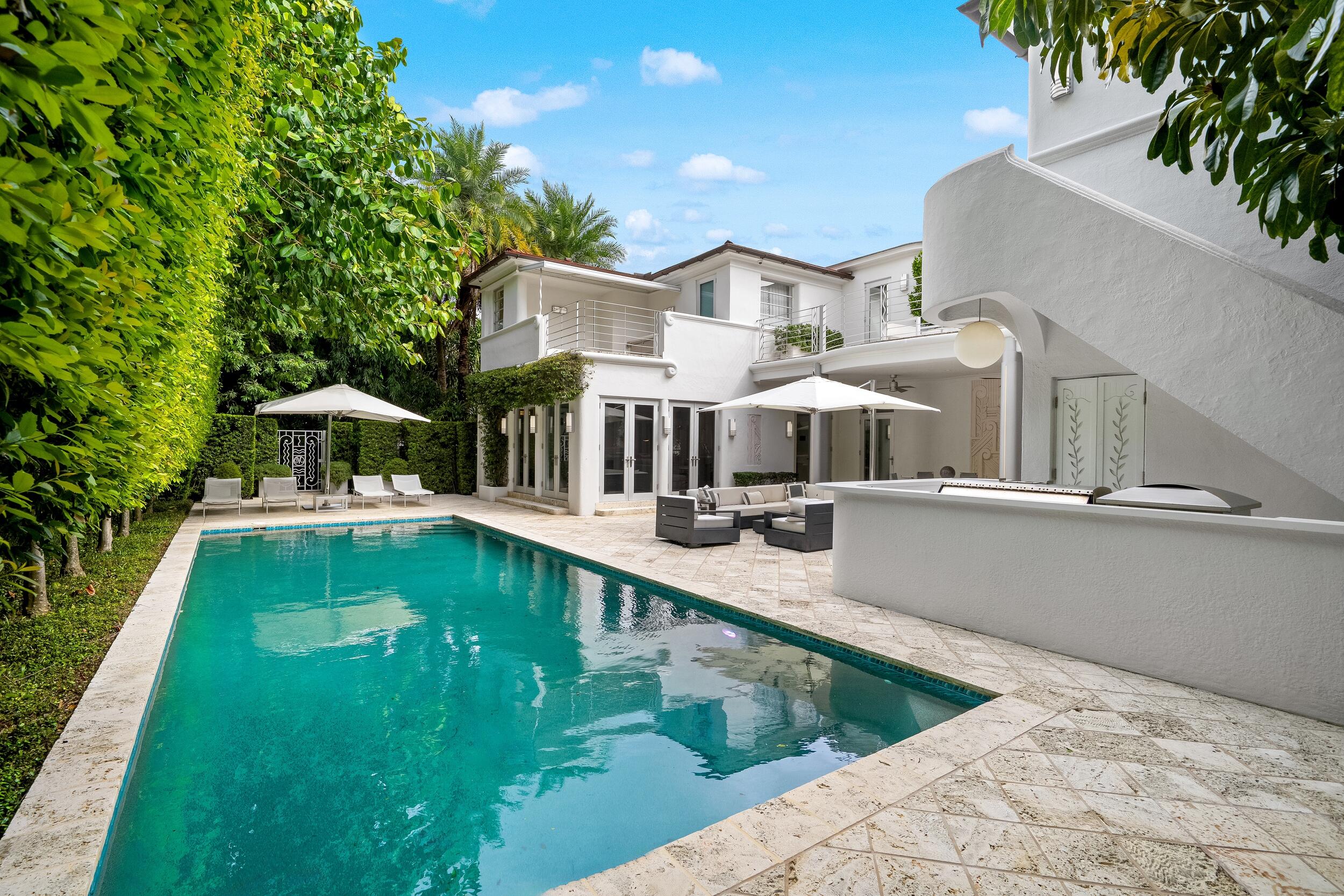 2631 S Flagler, West Palm Beach FL 33405