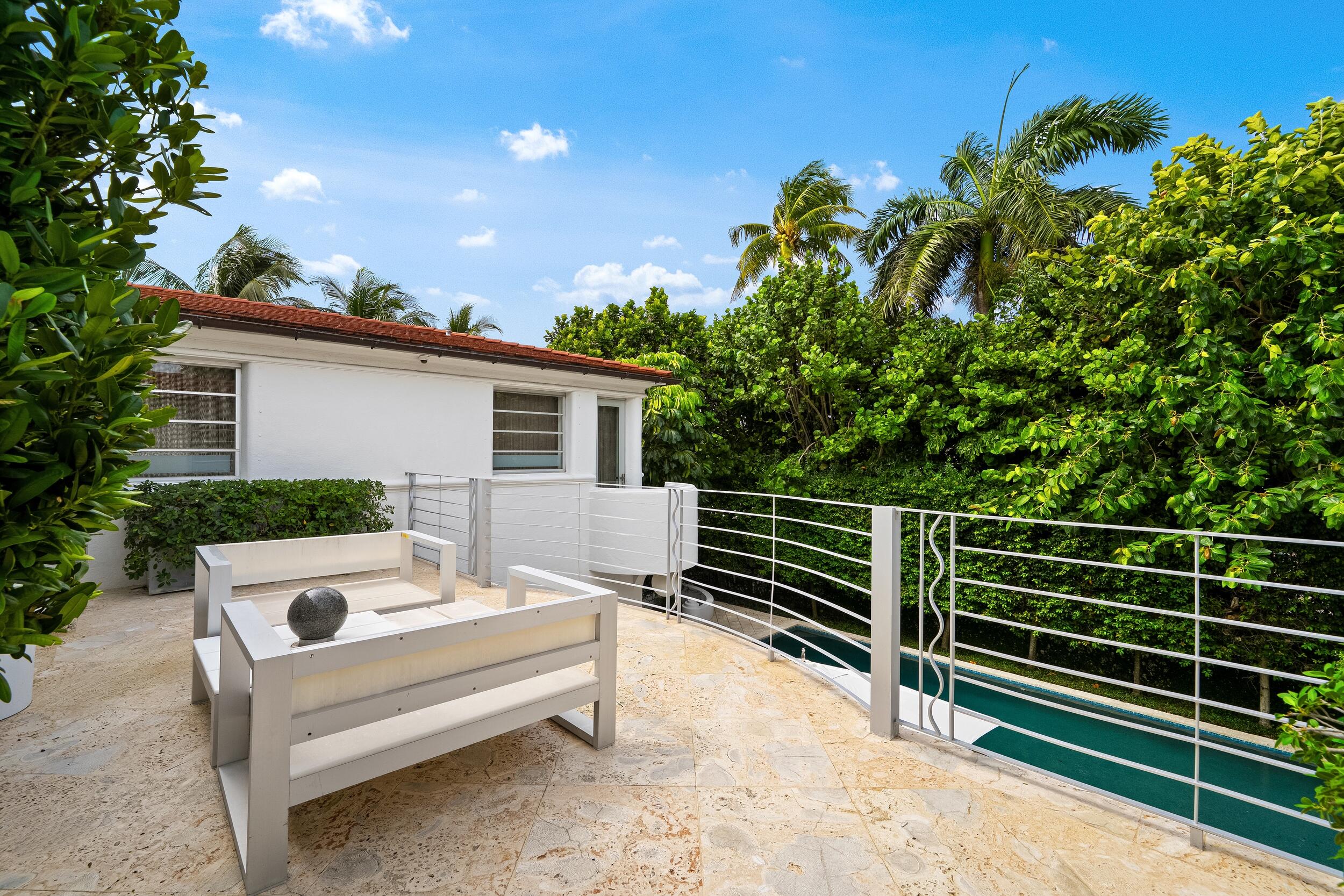 2631 S Flagler, West Palm Beach FL 33405