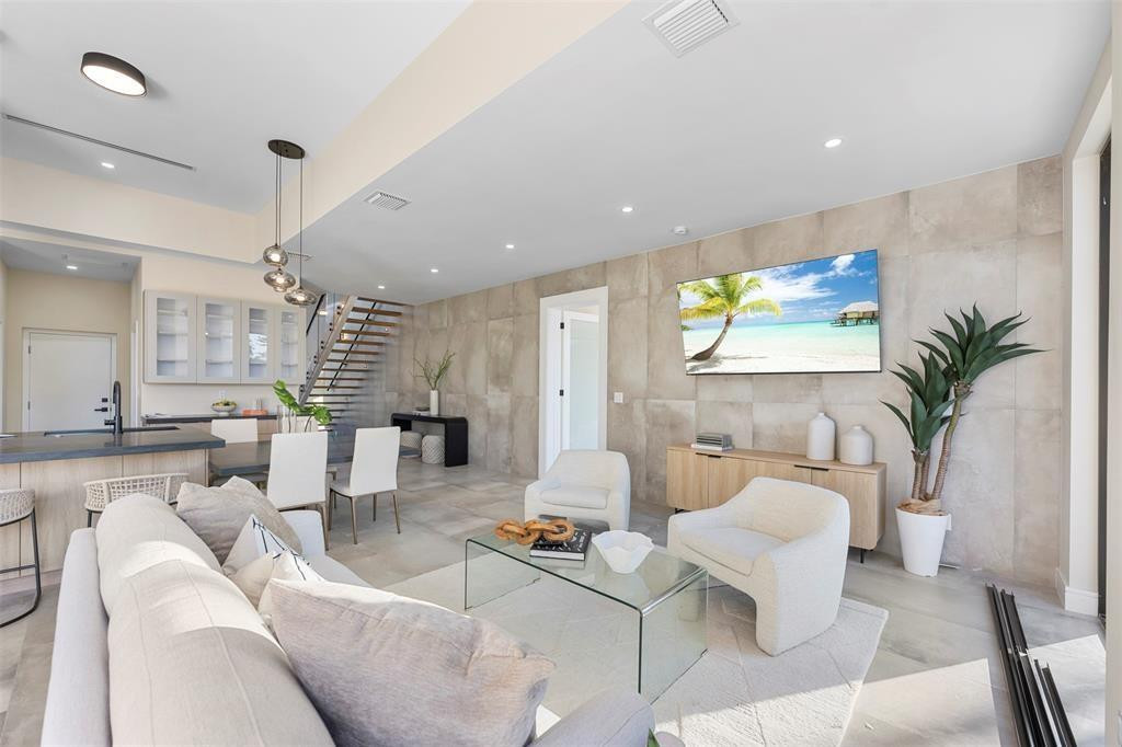 1212 AVOCADO, Fort Lauderdale FL 33315