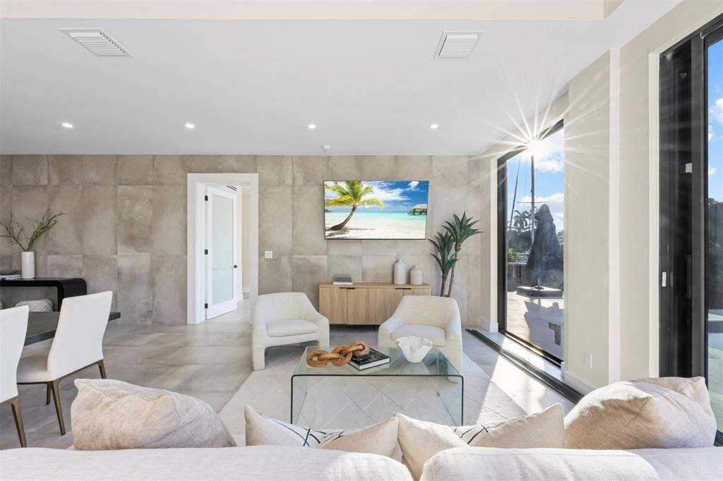 1212 AVOCADO, Fort Lauderdale FL 33315