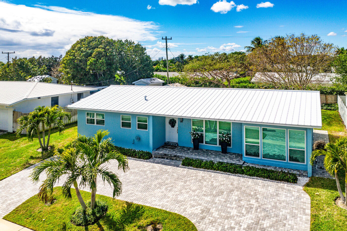 371 Saturn, Tequesta FL 33469