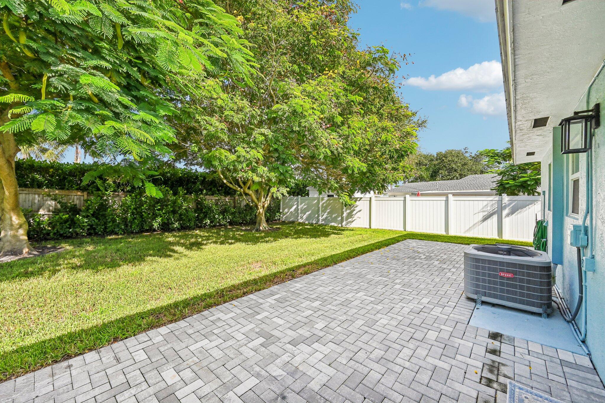 371 Saturn, Tequesta FL 33469