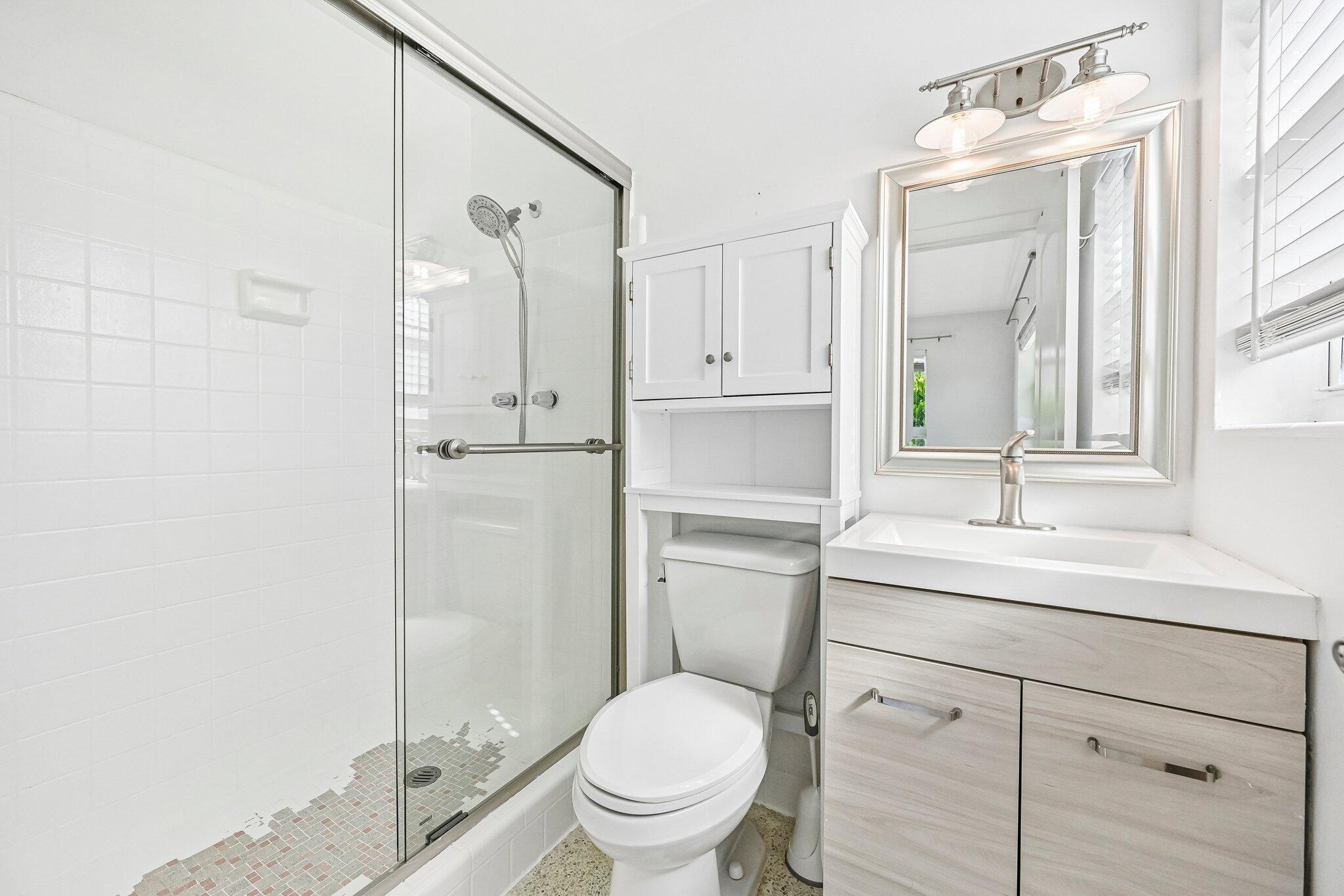 371 Saturn, Tequesta FL 33469
