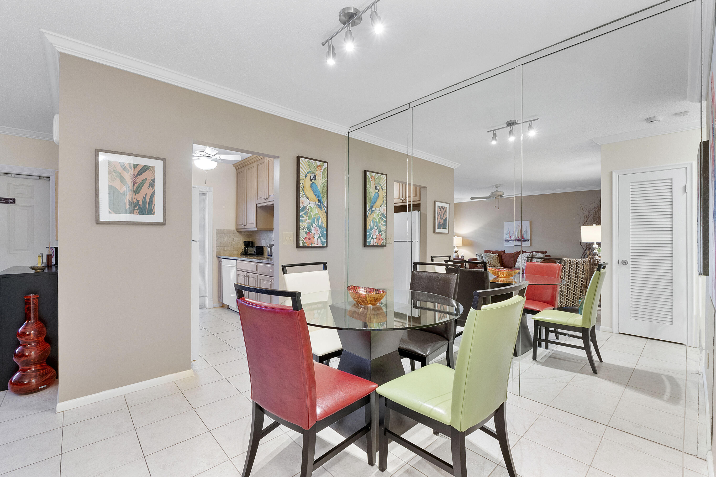 2424 NE 9th #305, Fort Lauderdale FL 33304